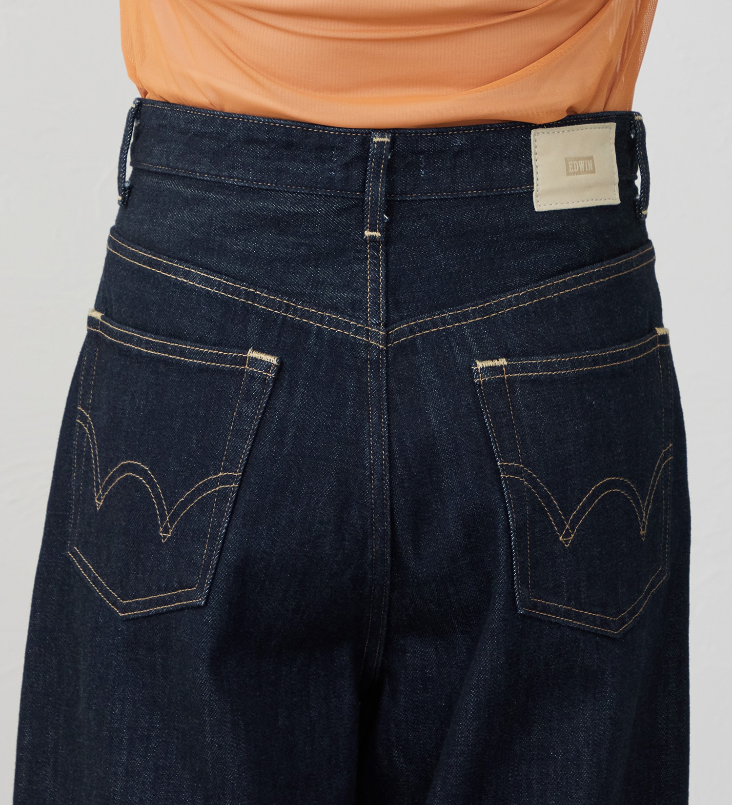 EDWIN(エドウイン)の【試着対象】ロールアップ ストレート デニムパンツ ジーンズ|パンツ/デニム / ジーンズパンツ/レディース|インディゴブルー