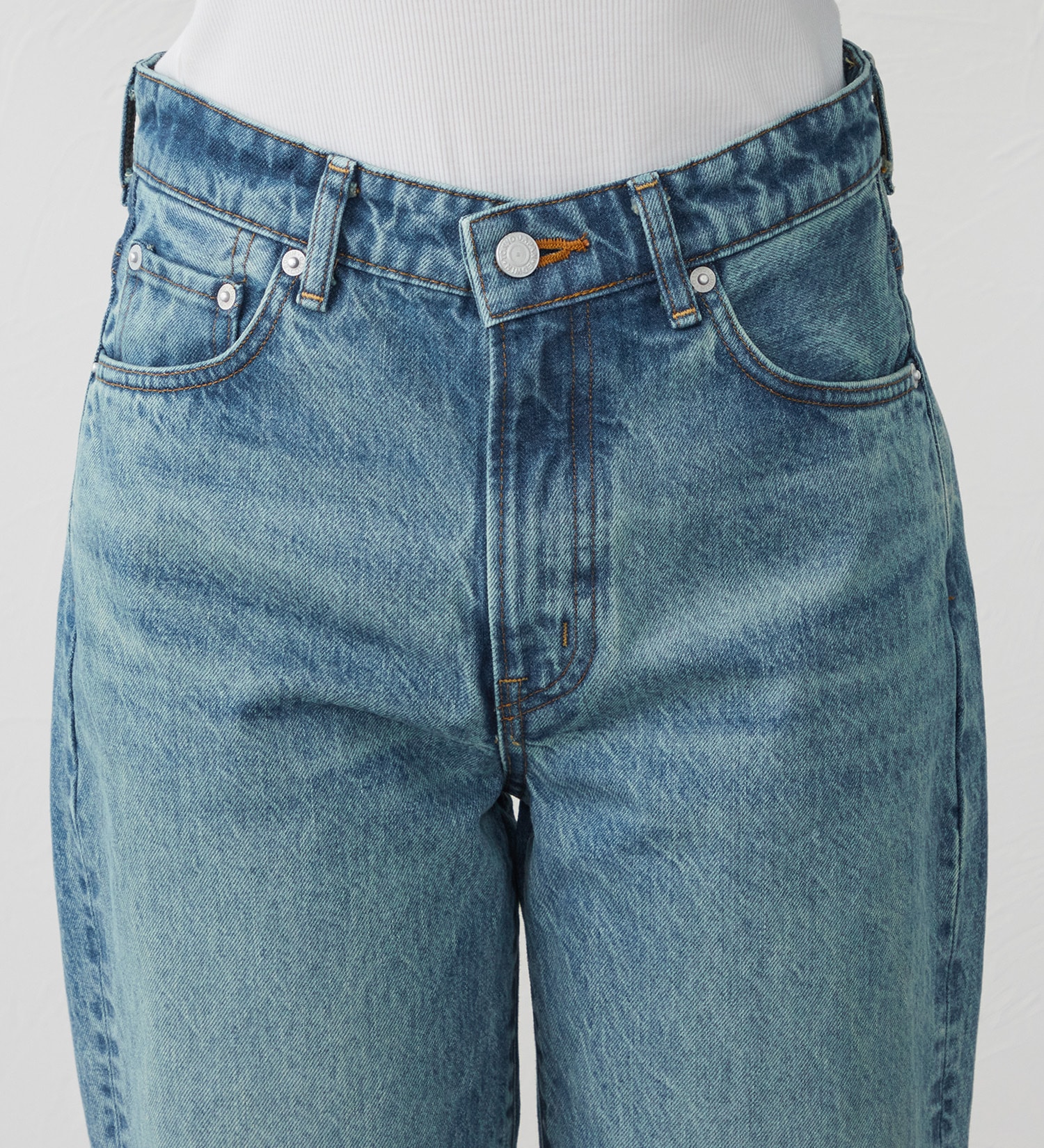 EDWIN(エドウイン)の【試着対象】503 ストレート デニムパンツ ジーンズ|パンツ/デニム / ジーンズパンツ/レディース|淡色ブルー