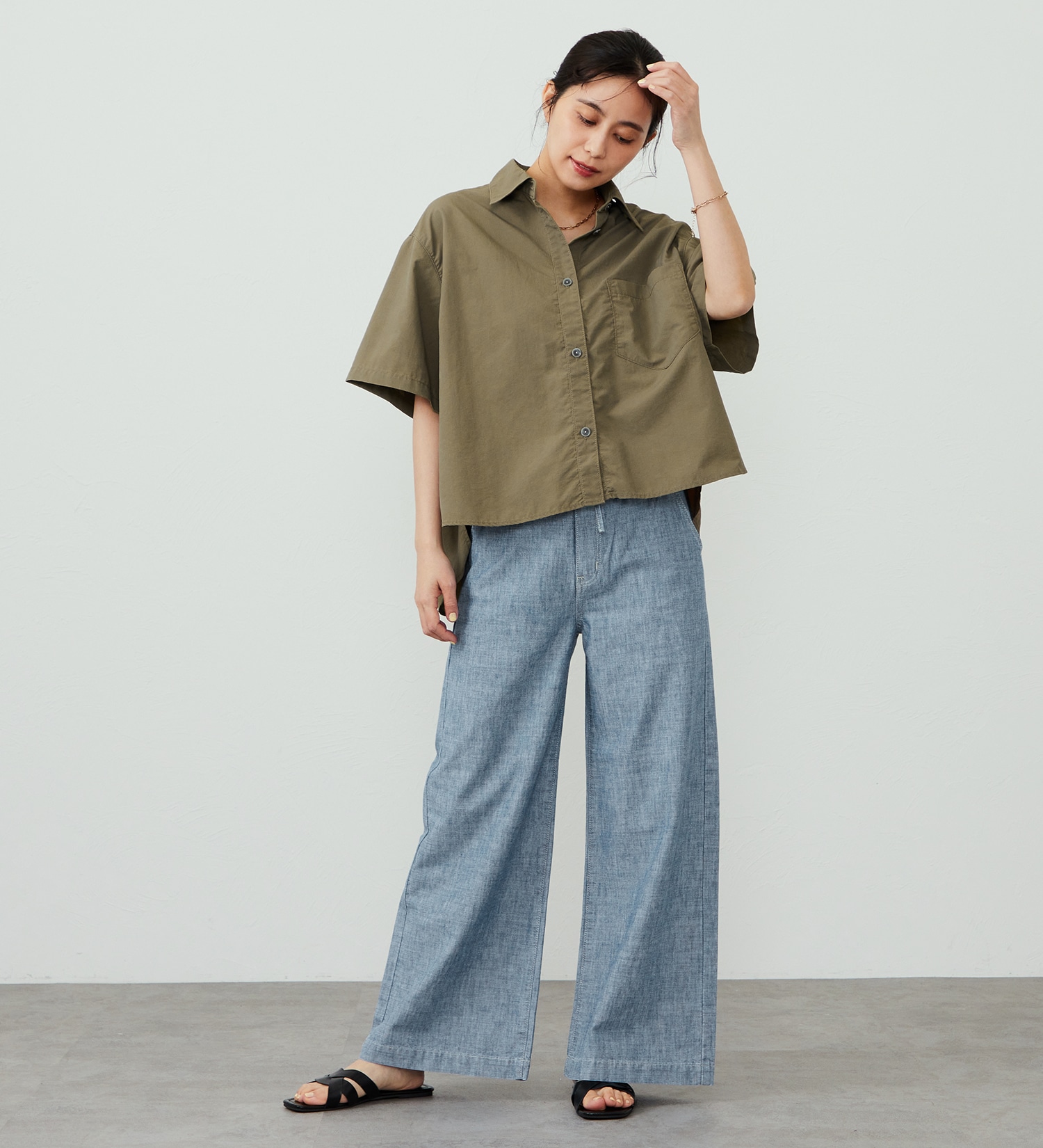 EDWIN(エドウイン)の【試着対象】EDWIN LADIES デニム イージーワイドパンツ|パンツ/デニム / ジーンズパンツ/レディース|中色ブルー