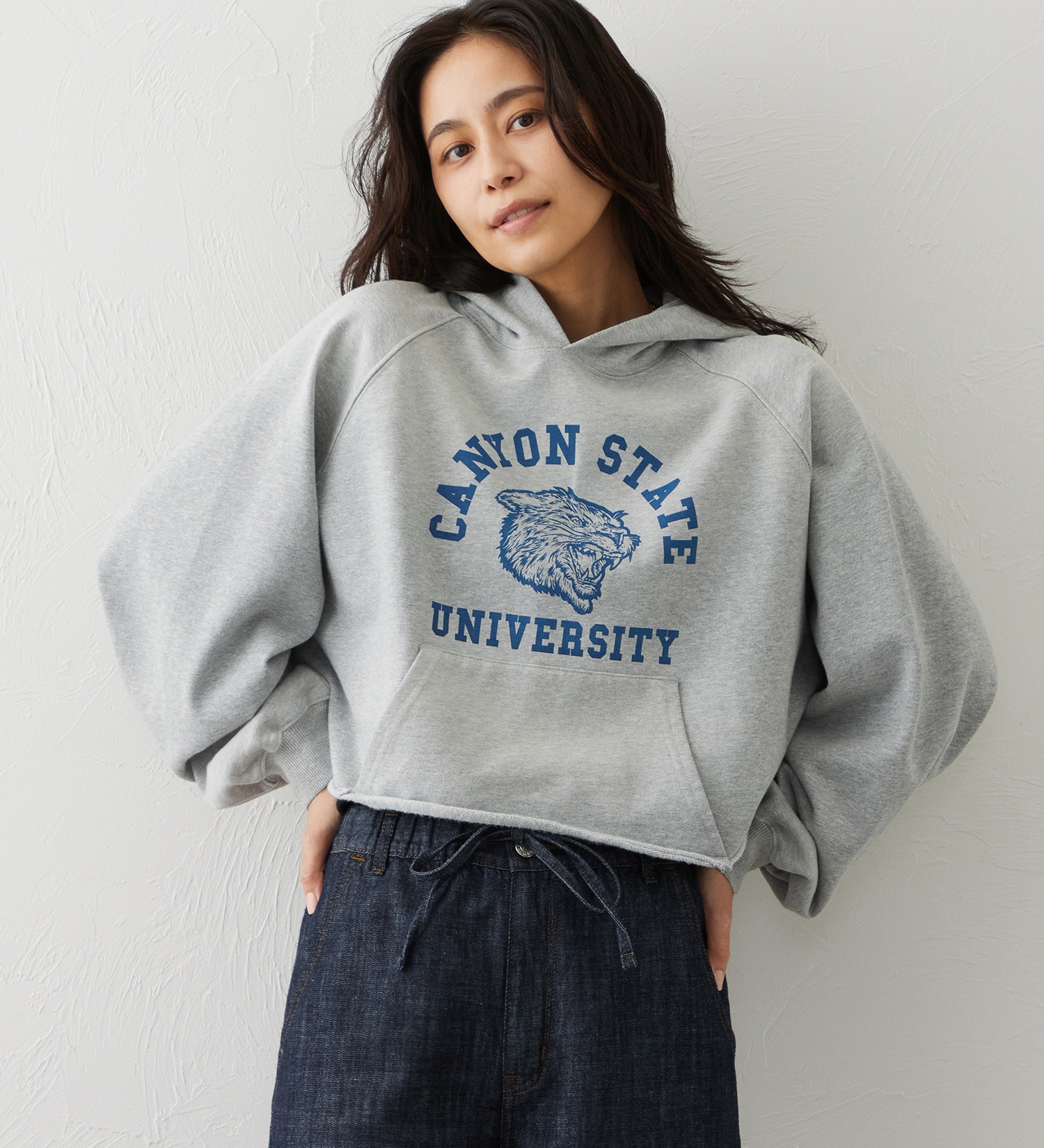 EDWIN(エドウイン)のEDWIN LADIES クロップドパーカー|トップス/パーカー/レディース|グレー