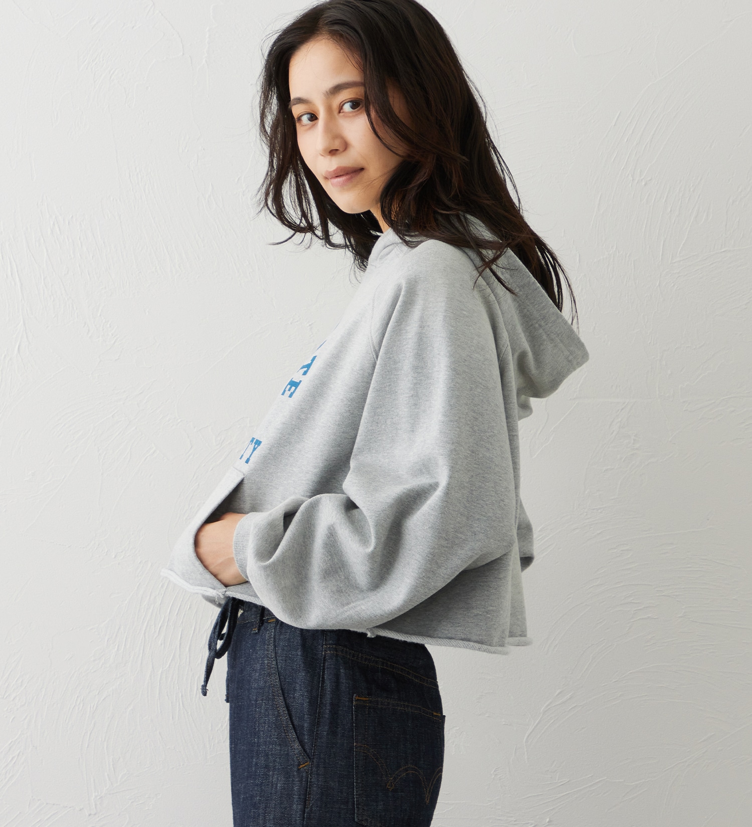 EDWIN(エドウイン)のEDWIN LADIES クロップドパーカー|トップス/パーカー/レディース|グレー