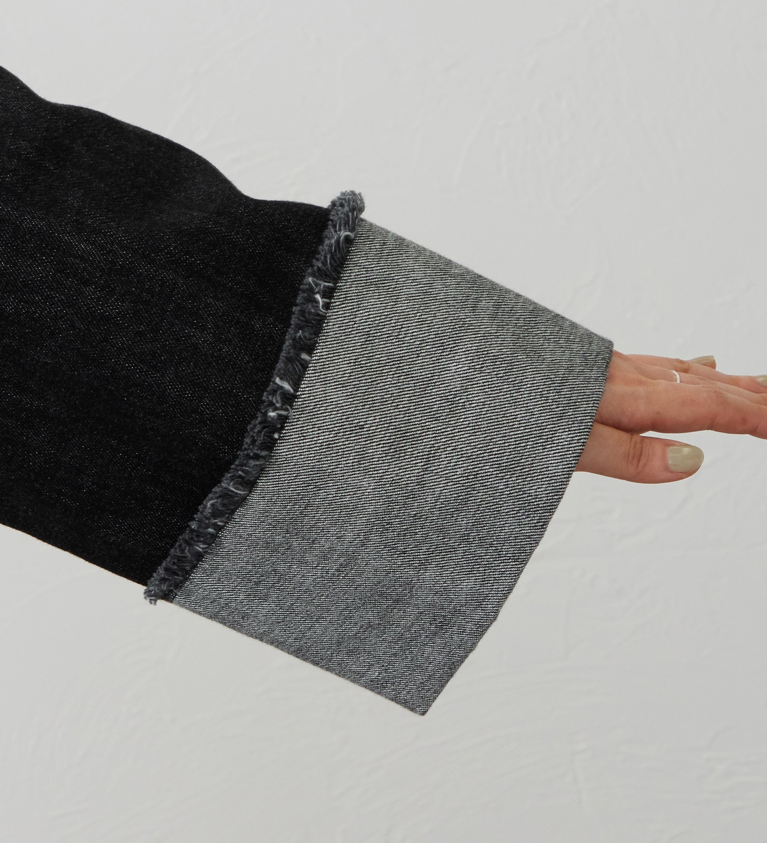 EDWIN(エドウイン)の【試着対象】ロールアップ デニムジャケット Gジャン|ジャケット/アウター/デニムジャケット/レディース|ブラックデニム