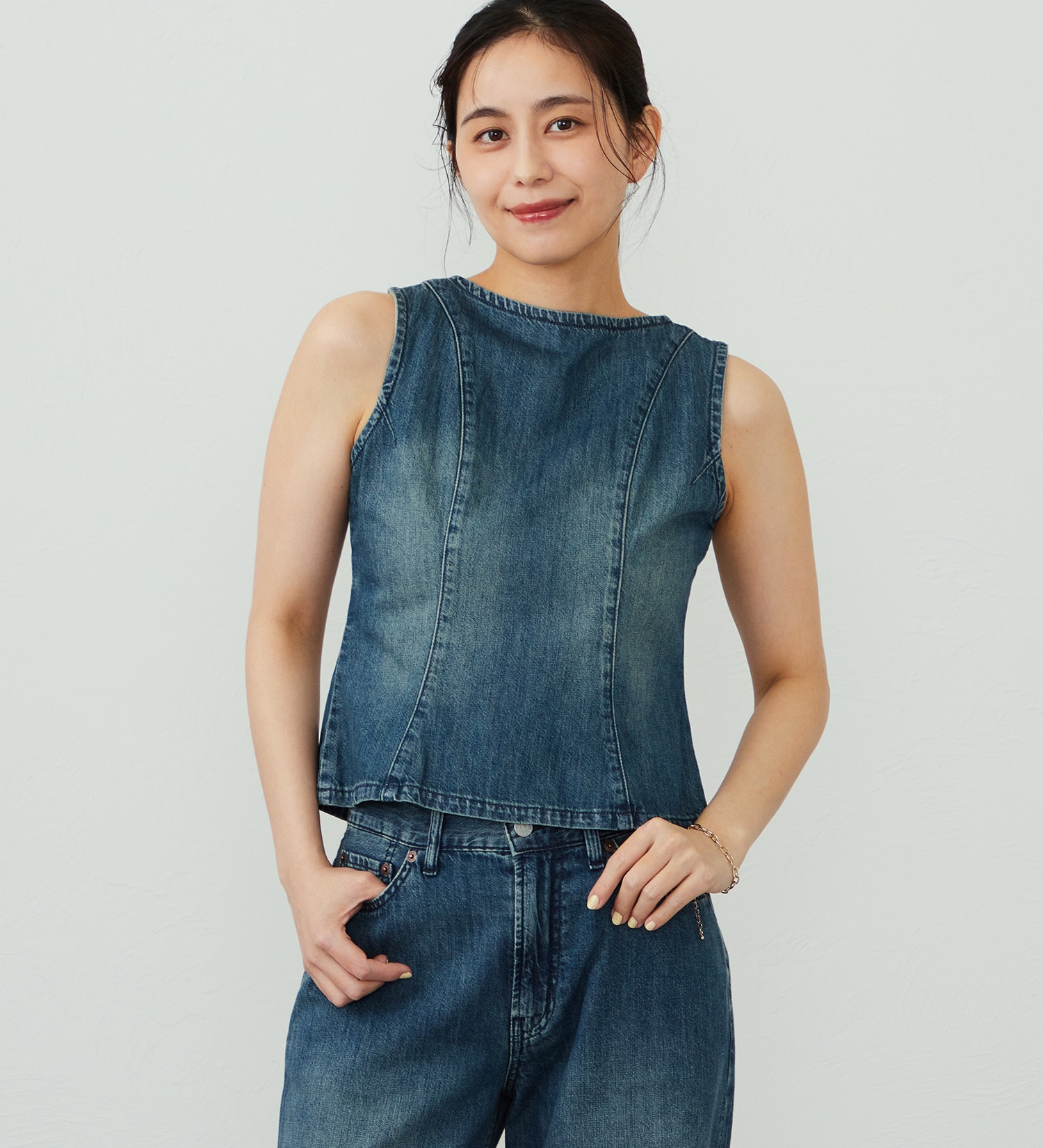 EDWIN(エドウイン)のEDWIN LADIES ライトオンス デニムタンクトップ セルビッジ セットアップ対応|トップス/タンクトップ/レディース|中色ブルー