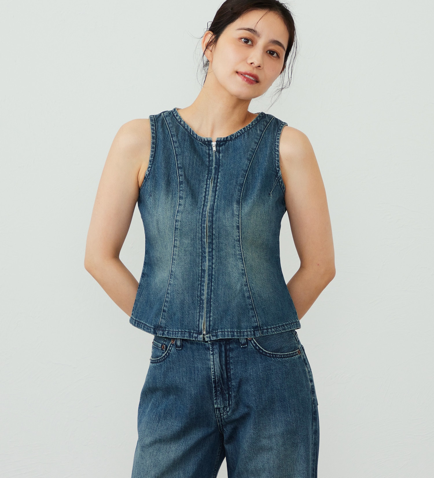 EDWIN(エドウイン)のEDWIN LADIES ライトオンス デニムタンクトップ セルビッジ セットアップ対応|トップス/タンクトップ/レディース|中色ブルー