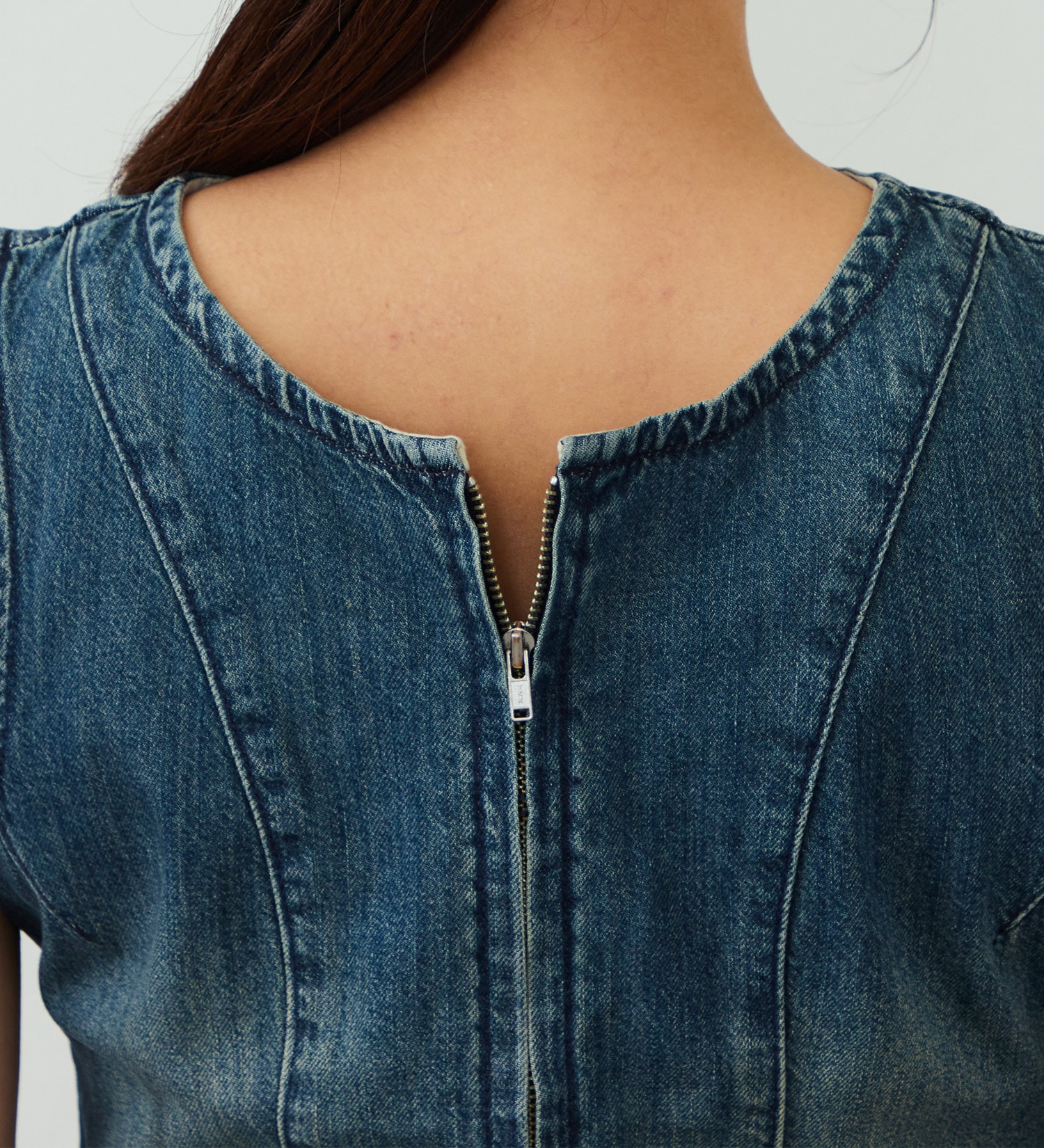 EDWIN(エドウイン)のEDWIN LADIES ライトオンス デニムタンクトップ セルビッジ セットアップ対応|トップス/タンクトップ/レディース|中色ブルー