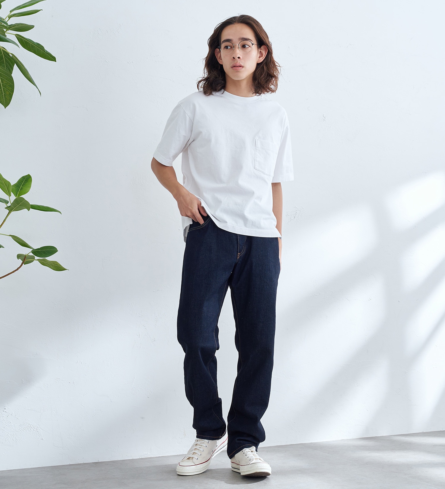 UNIQLO Ｃ ワイドストレートジーンズ 26 ホワイト 完売 - パンツ