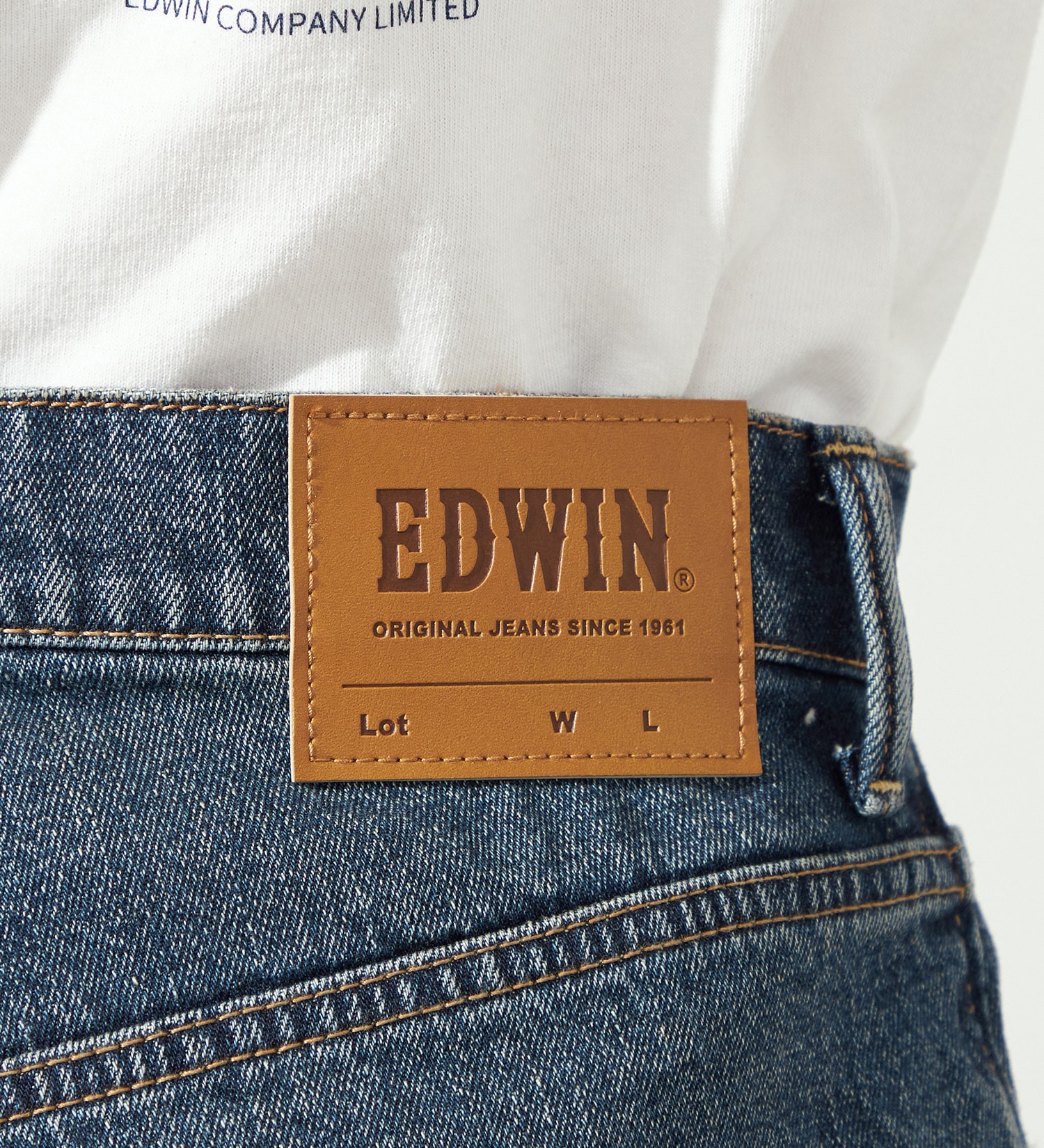 EDWIN(エドウイン)の【WEB限定】ふつうのジーンズ レギュラーストレート デニムパンツ|パンツ/デニム / ジーンズパンツ/メンズ|中色ブルー