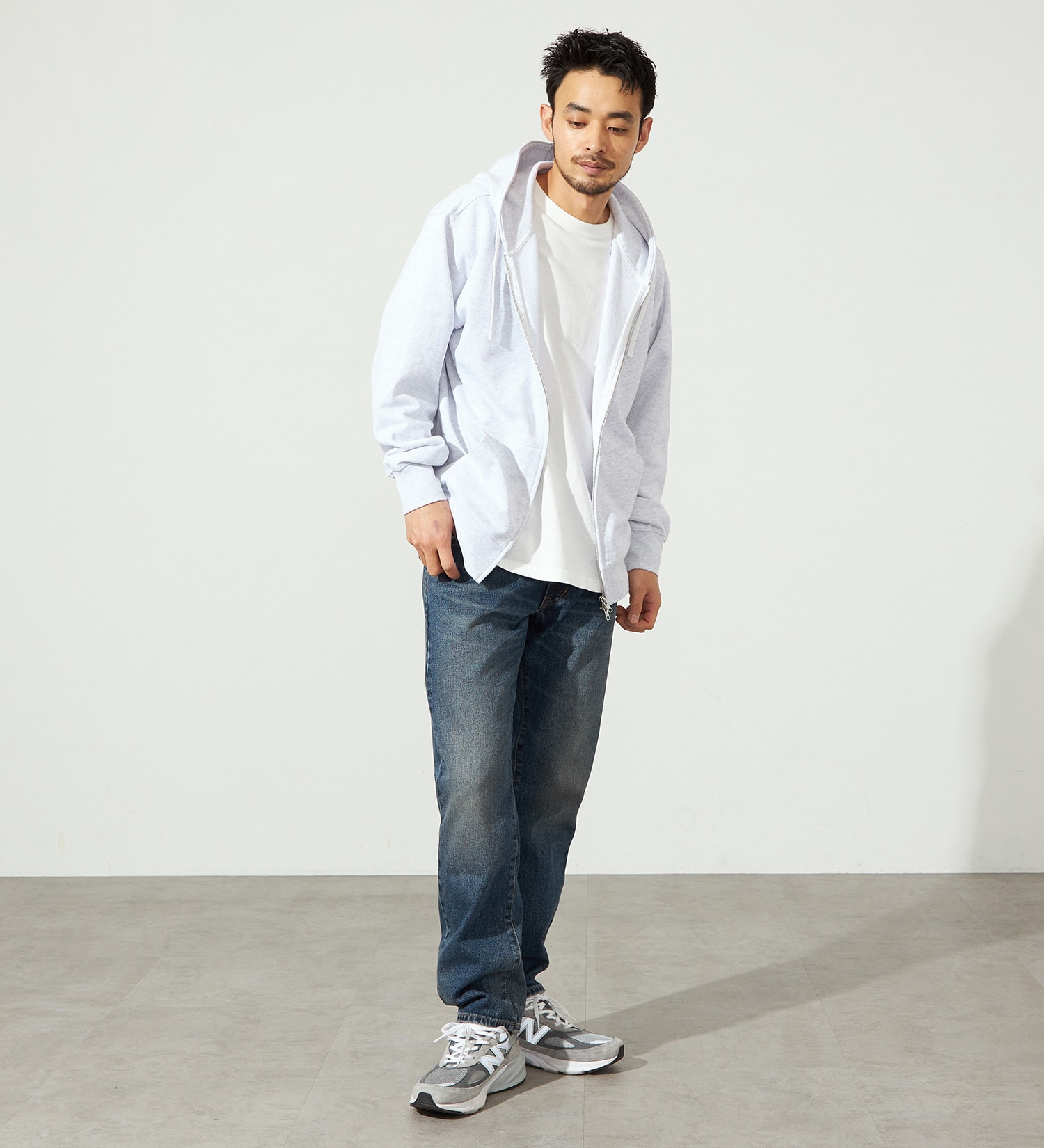 EDWIN(エドウイン)の【WEB限定】ふつうのジーンズ レギュラーストレート デニムパンツ|パンツ/デニム / ジーンズパンツ/メンズ|中色ブルー