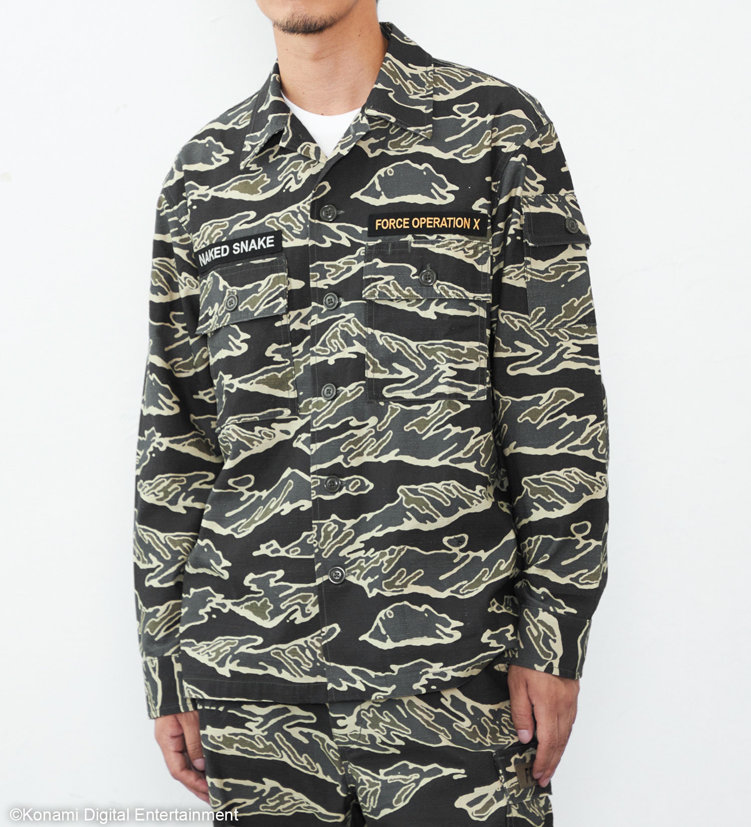 EDWIN(エドウイン)の【予約】【METAL GEAR SOLID Δ × EDWIN】TIGER STRIPE SHIRTS|トップス/シャツ/ブラウス/メンズ|アーミー