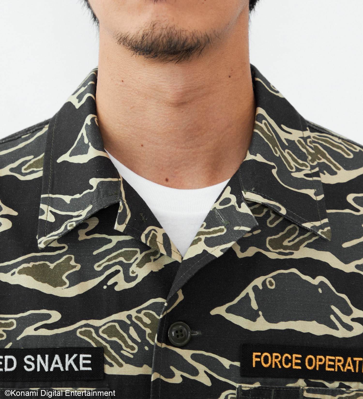 EDWIN(エドウイン)の【予約】【METAL GEAR SOLID Δ × EDWIN】TIGER STRIPE SHIRTS|トップス/シャツ/ブラウス/メンズ|アーミー