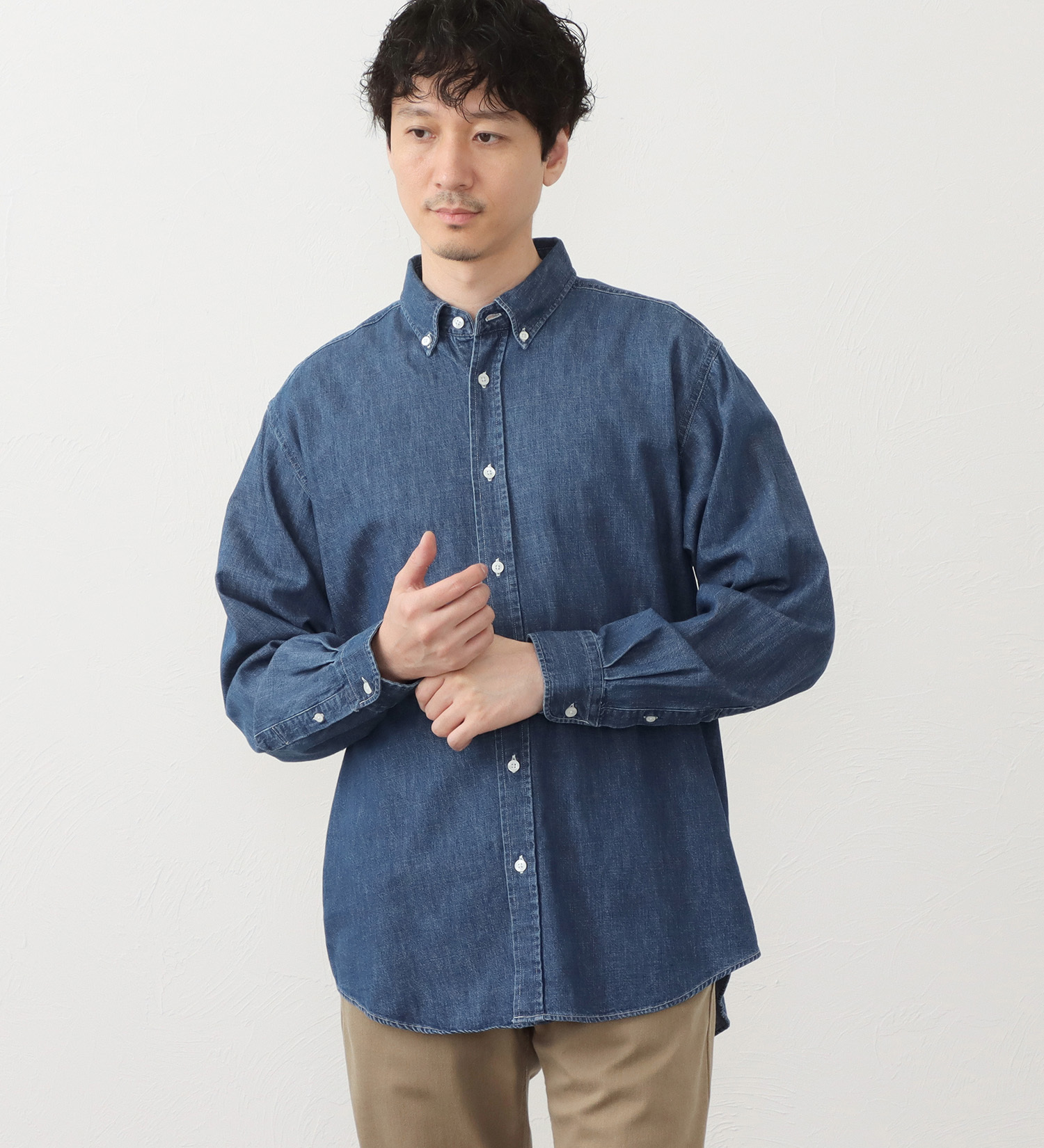EDWIN(エドウイン)のボタンダウンシャツ|トップス/シャツ/ブラウス/メンズ|中色ブルー
