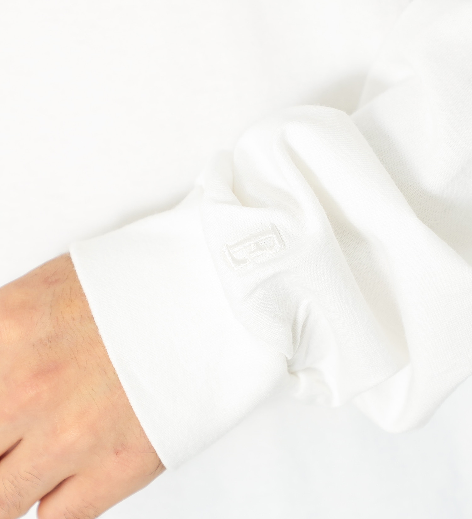 EDWIN(エドウイン)の【SALE】バックプリント FUJIYAMA Tシャツ 長袖|トップス/Tシャツ/カットソー/メンズ|ホワイト