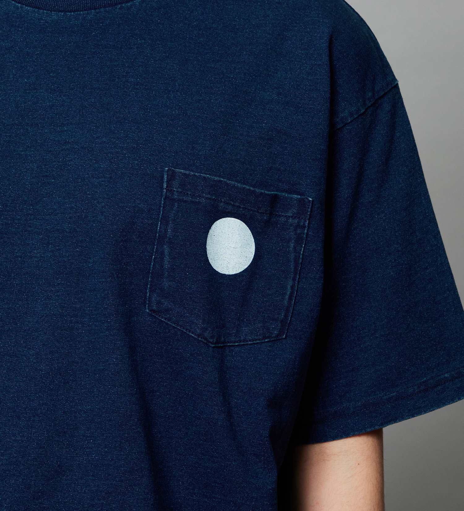 EDWIN(エドウイン)のプリントTシャツ インディゴ 半袖|トップス/Tシャツ/カットソー/メンズ|中色ブルー