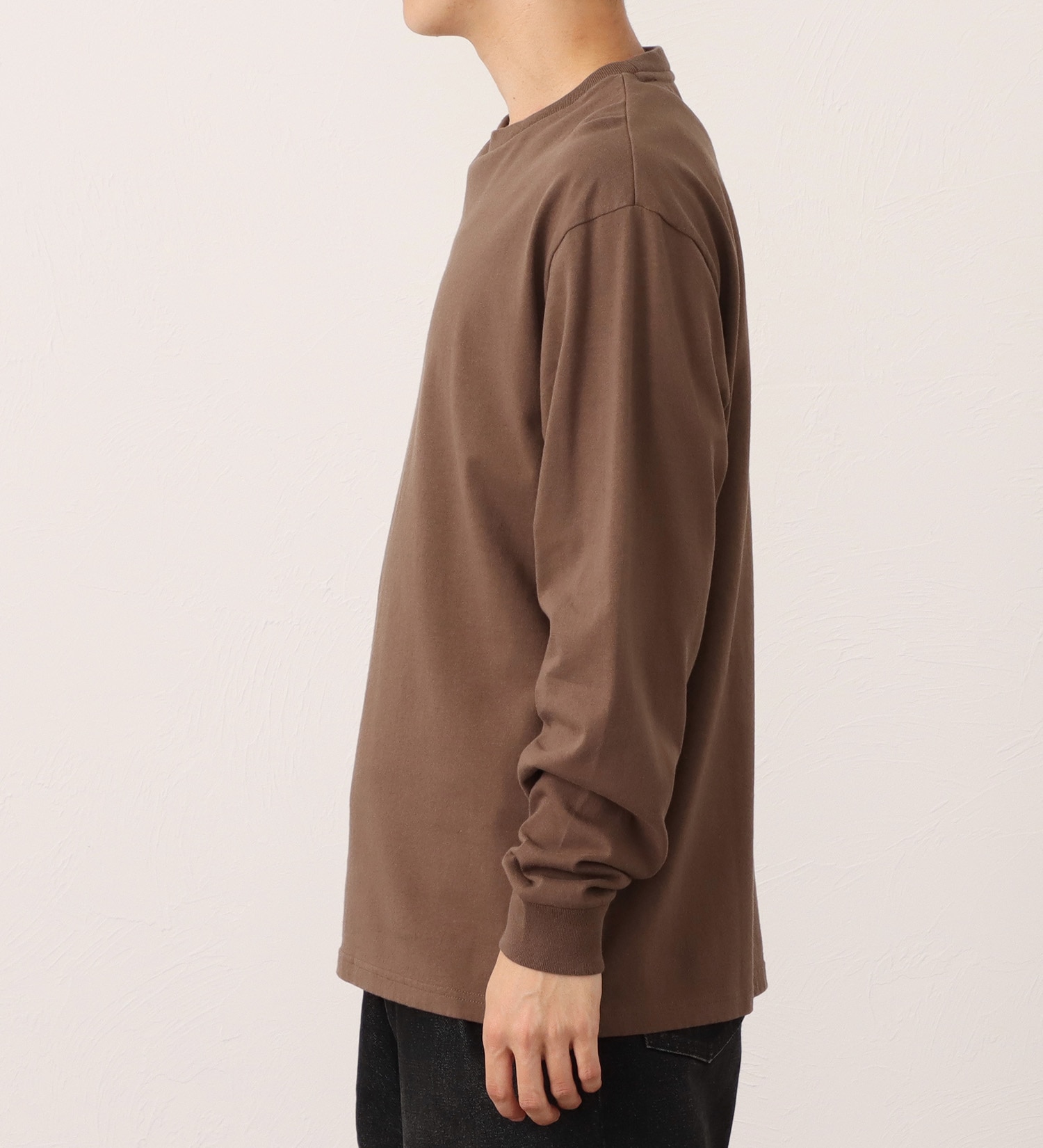 EDWIN(エドウイン)の長袖ボックスロゴプリントTシャツ|トップス/Tシャツ/カットソー/メンズ|ブラウン