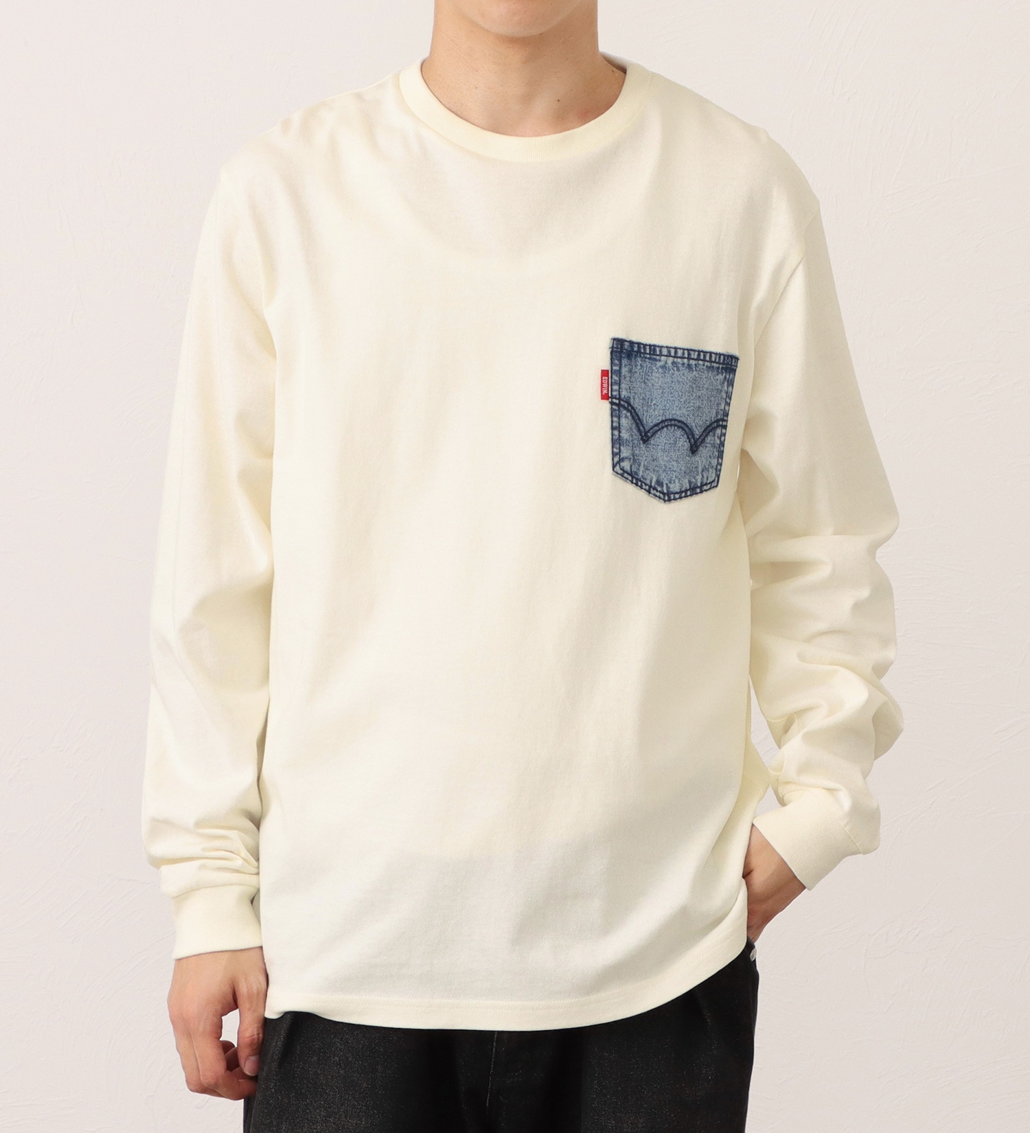 EDWIN(エドウイン)の長袖デニムポケットTシャツ|トップス/Tシャツ/カットソー/メンズ|アイボリー