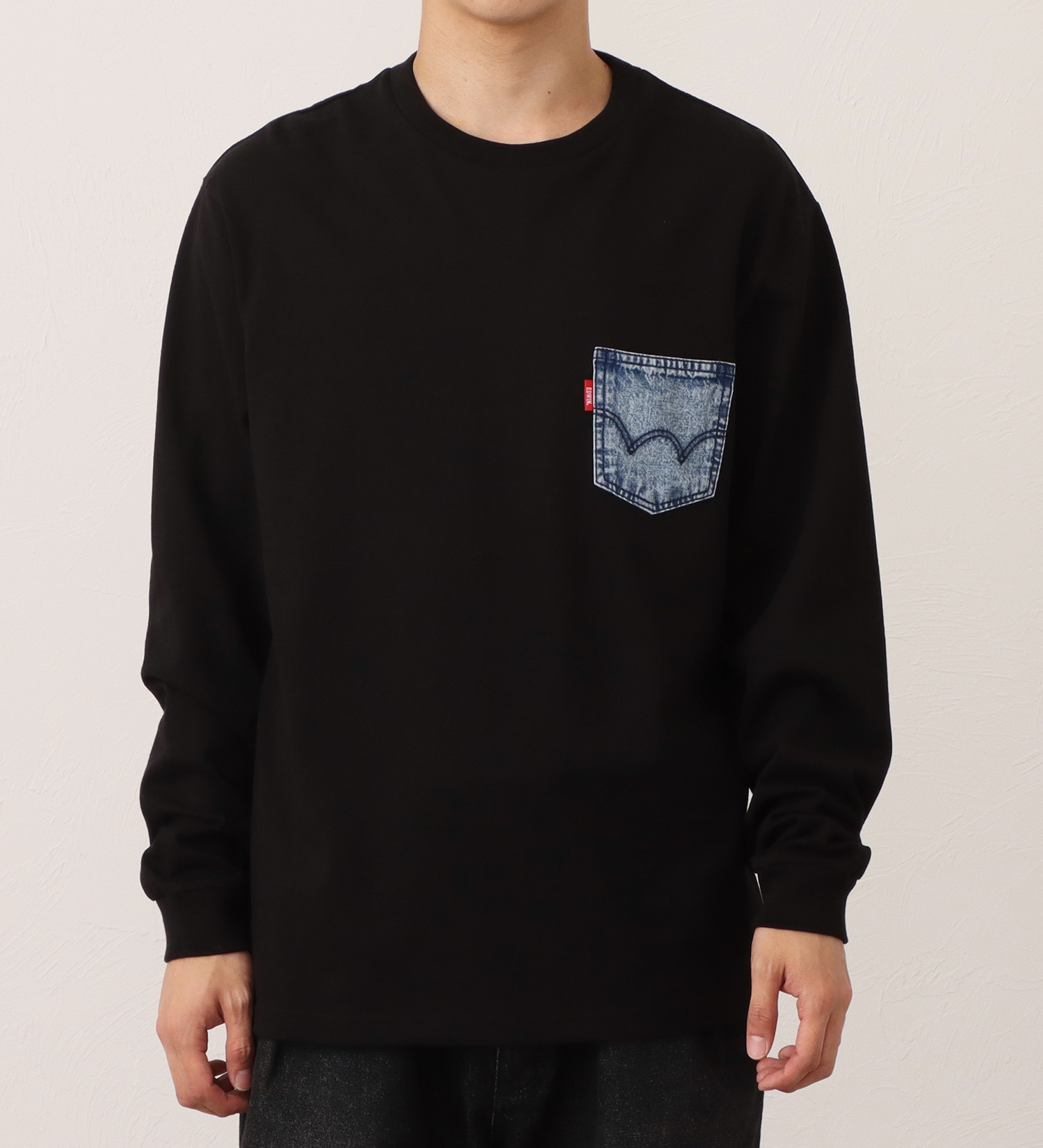 EDWIN(エドウイン)の長袖デニムポケットTシャツ|トップス/Tシャツ/カットソー/メンズ|ブラック