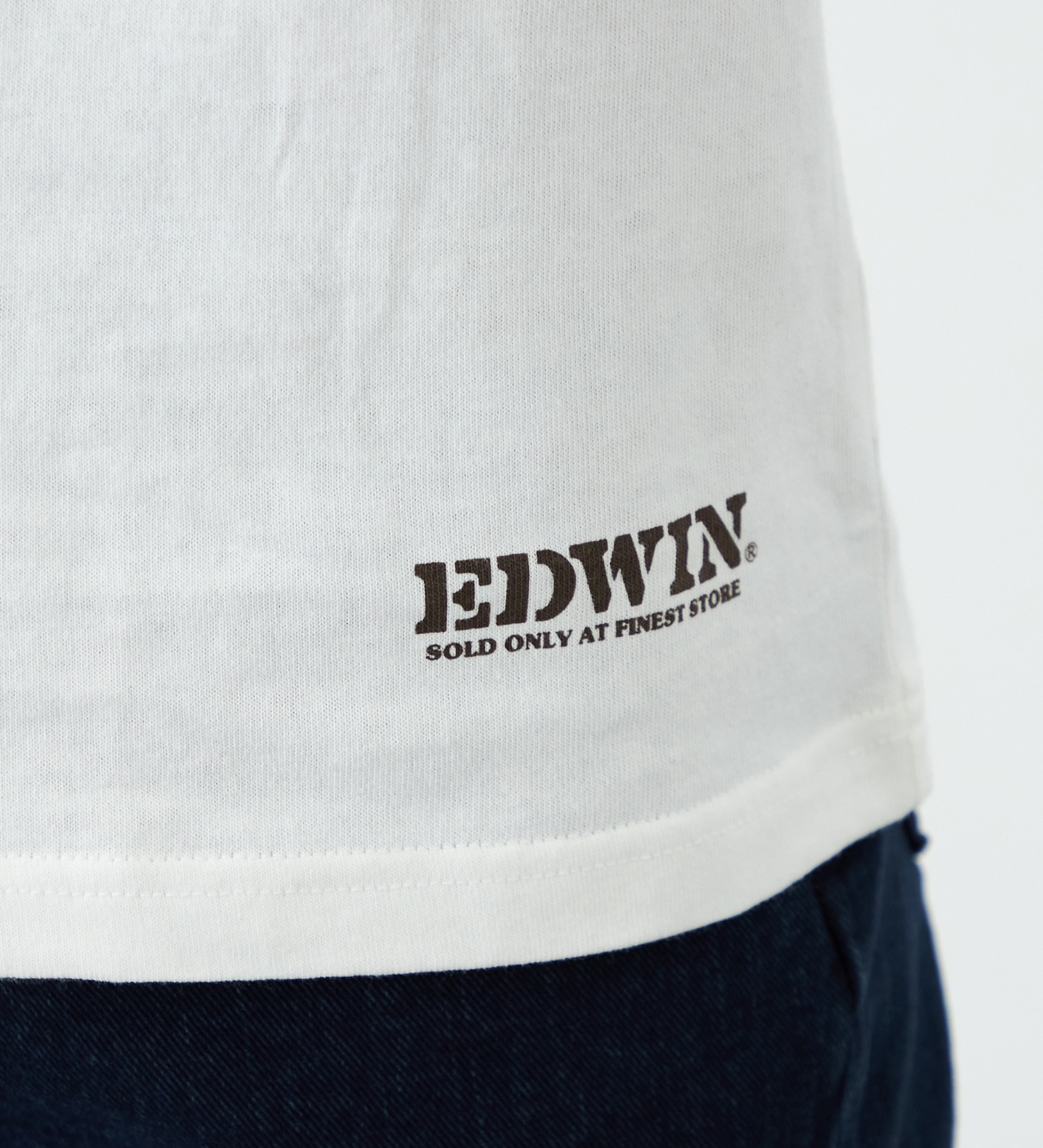 EDWIN(エドウイン)のバックプリント Tシャツ 長袖|トップス/Tシャツ/カットソー/メンズ|ホワイト