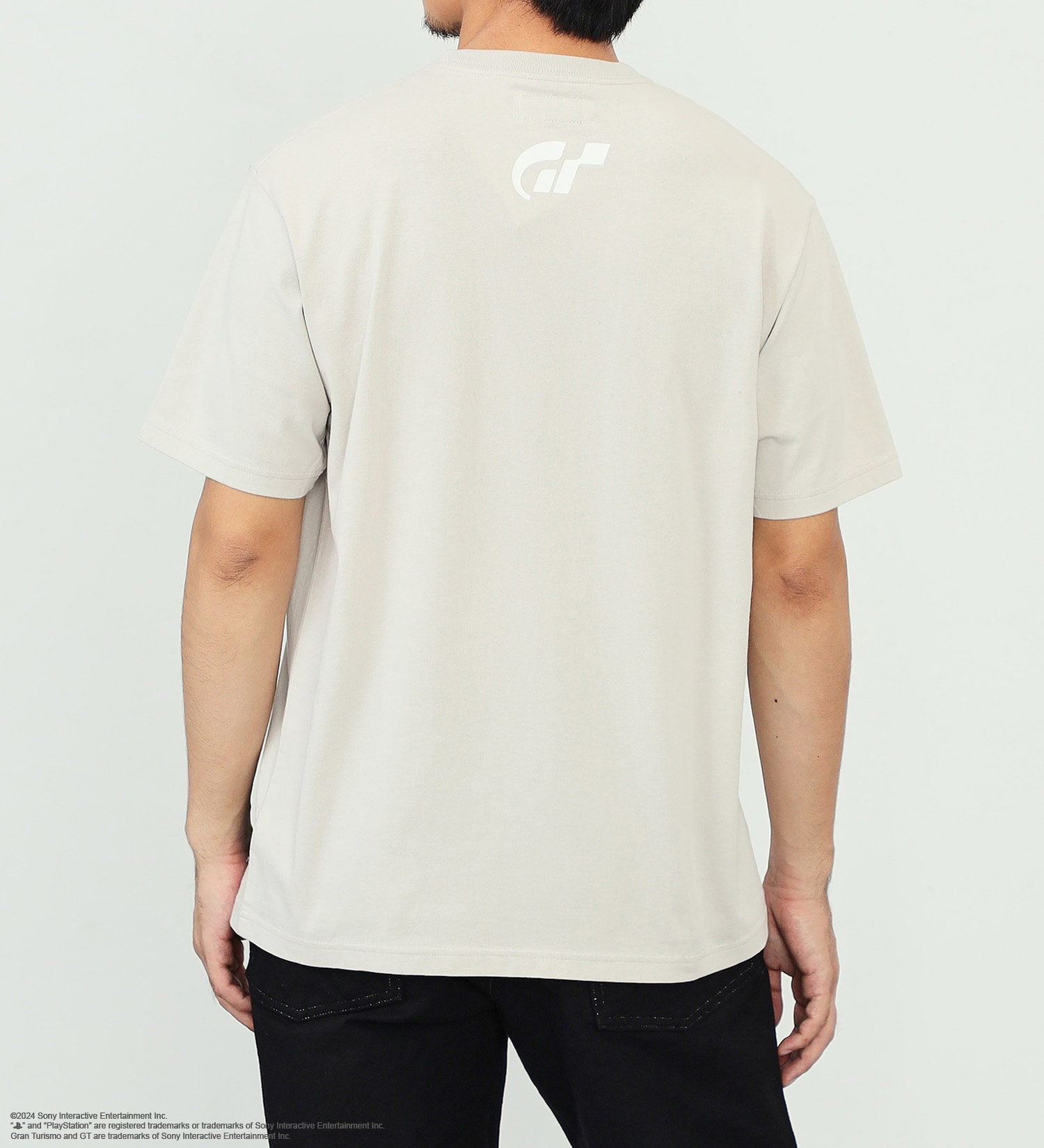 EDWIN(エドウイン)の【予約】【GRAN TURISMO × EDWIN】プリントTシャツ|トップス/Tシャツ/カットソー/メンズ|ベージュ系その他