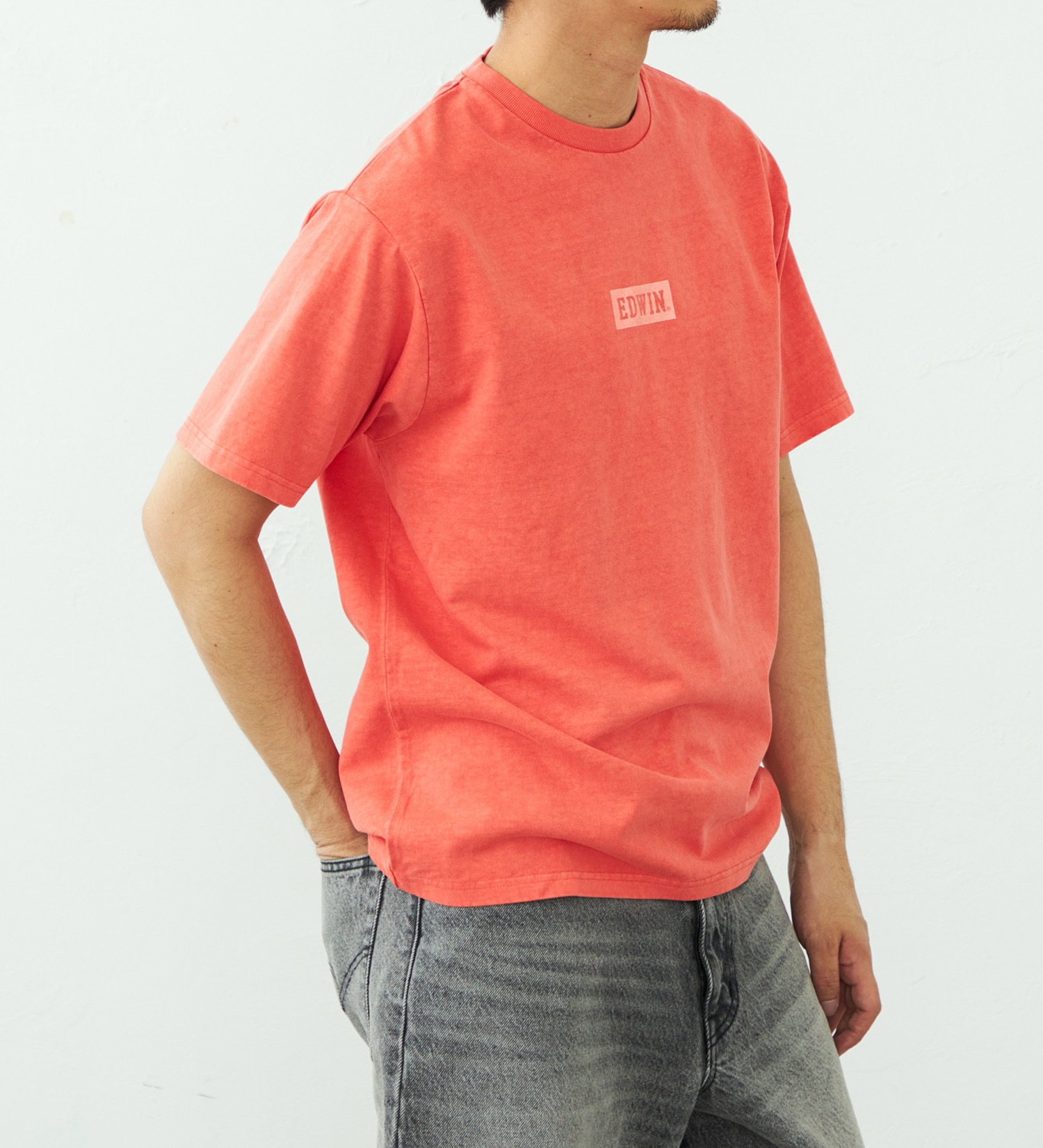 EDWIN(エドウイン)のボックスロゴ Tシャツ 半袖|トップス/Tシャツ/カットソー/メンズ|オレンジ