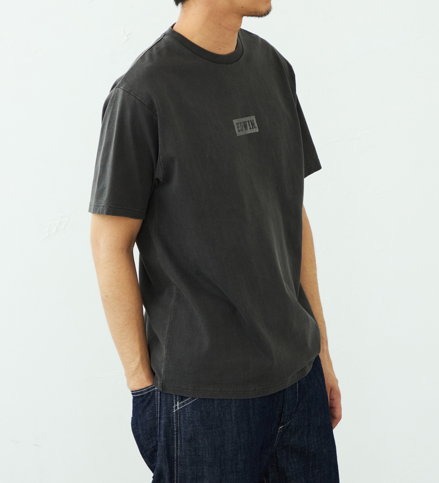 EDWIN(エドウイン)のボックスロゴ Tシャツ 半袖|トップス/Tシャツ/カットソー/メンズ|ダークグレー