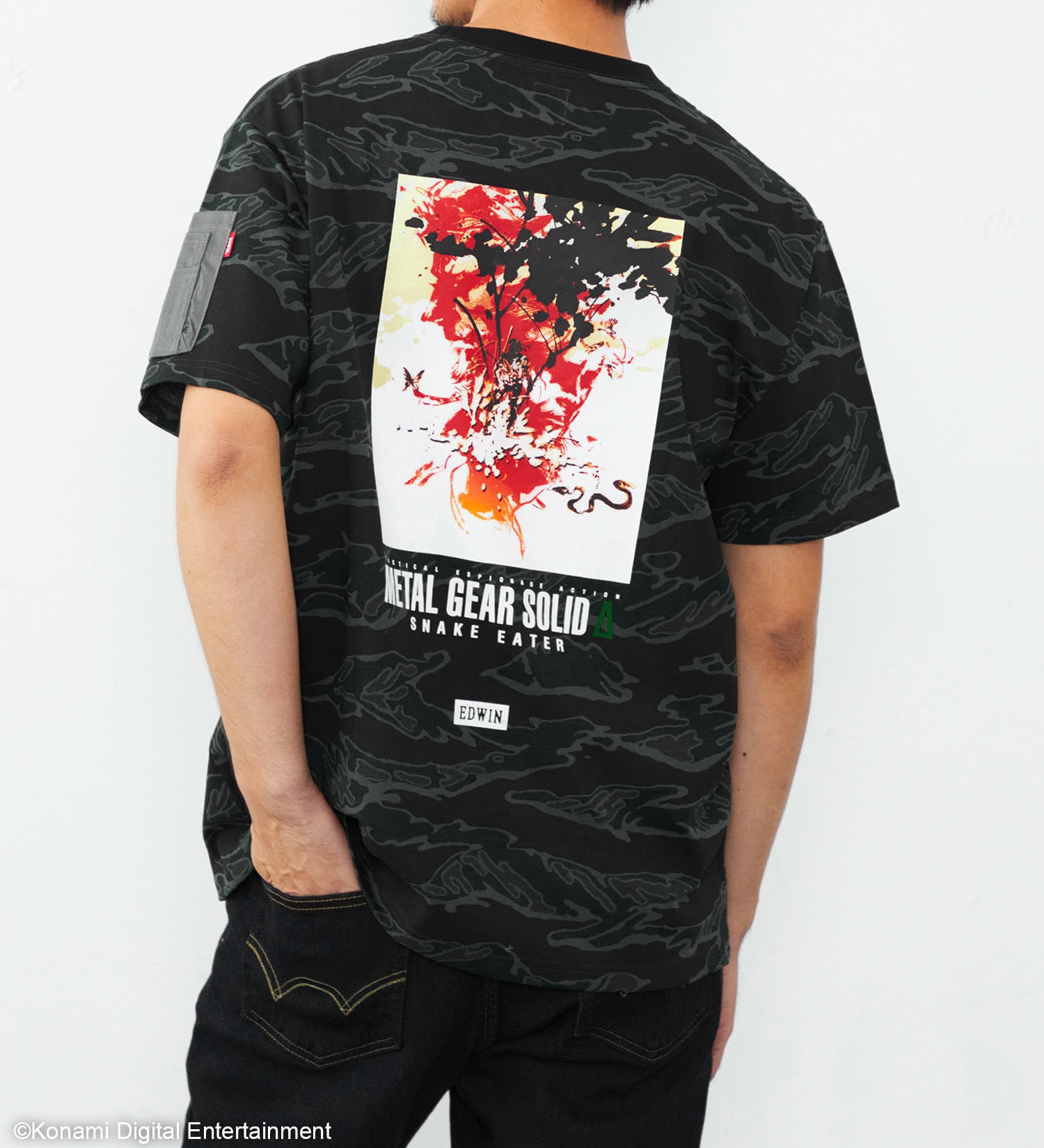 EDWIN(エドウイン)の【予約】【METAL GEAR SOLID Δ × EDWIN】TIGER STRIPE T SHIRTS|トップス/Tシャツ/カットソー/メンズ|アーミー