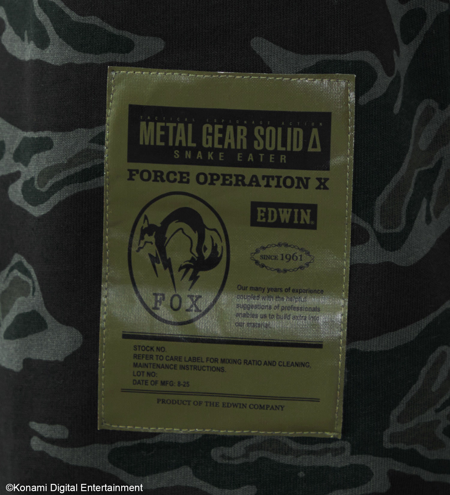 EDWIN(エドウイン)の【予約】【METAL GEAR SOLID Δ × EDWIN】TIGER STRIPE T SHIRTS|トップス/Tシャツ/カットソー/メンズ|アーミー