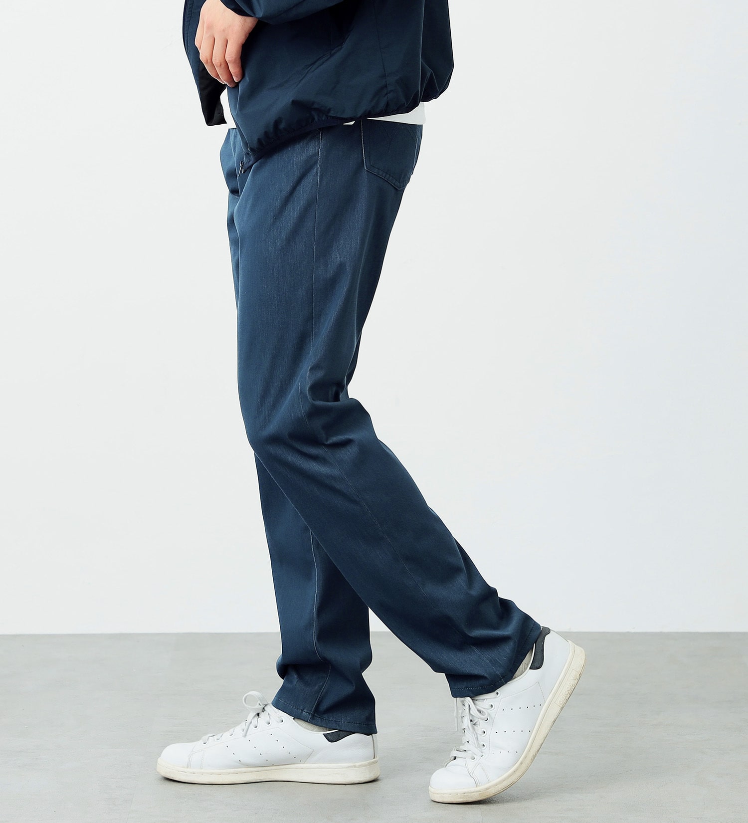 EDWIN(エドウイン)の【父の日割対象】タビデニ ストレートパンツ 軽量 撥水 ストレッチ 旅行用パンツ【メンズ】|パンツ/デニムパンツ/メンズ|淡色ブルー