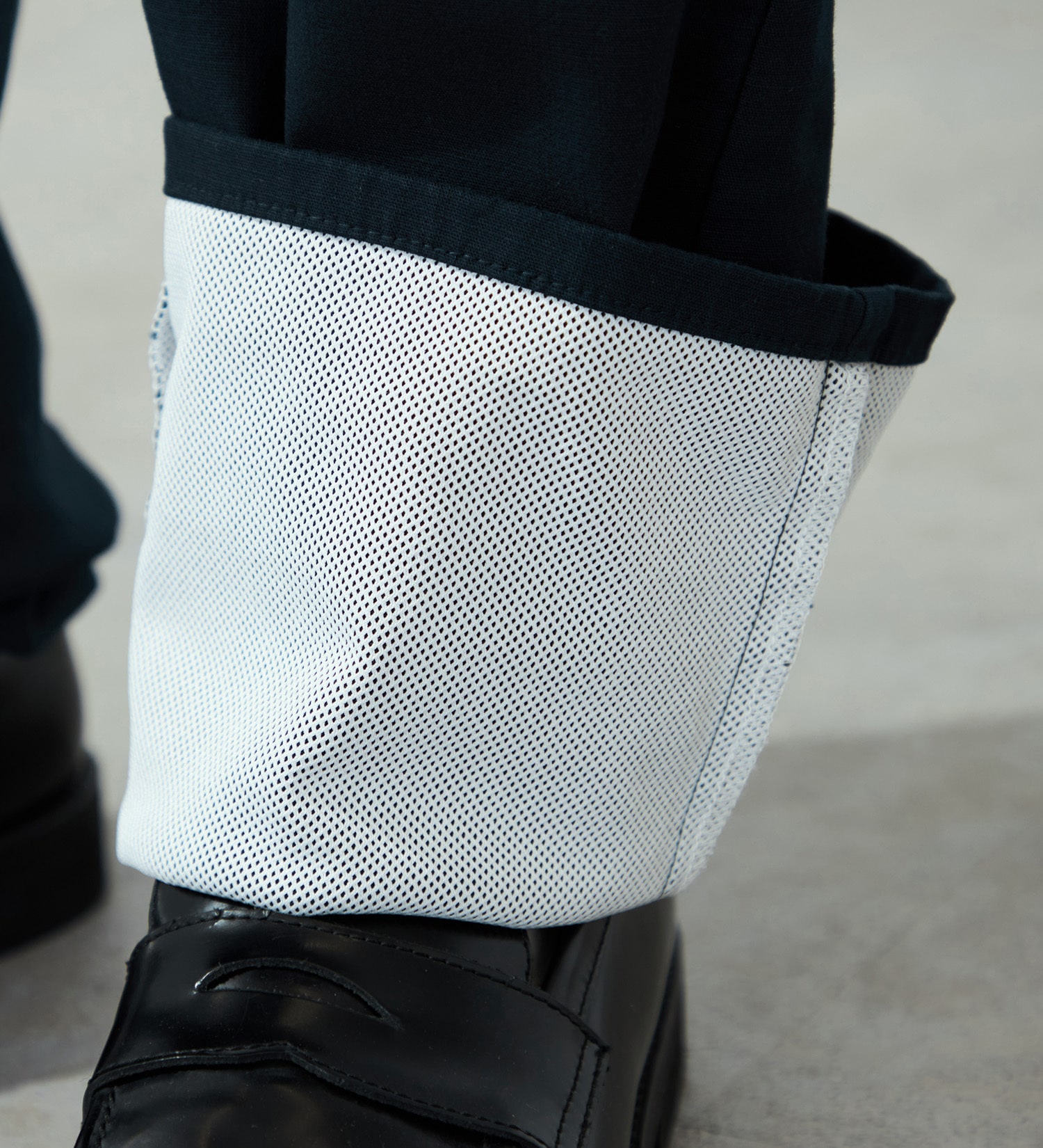 EDWIN(エドウイン)の【涼】COOLタイトストレッチパンツ【アウトレット店舗・WEB限定】|パンツ/パンツ/メンズ|ネイビー