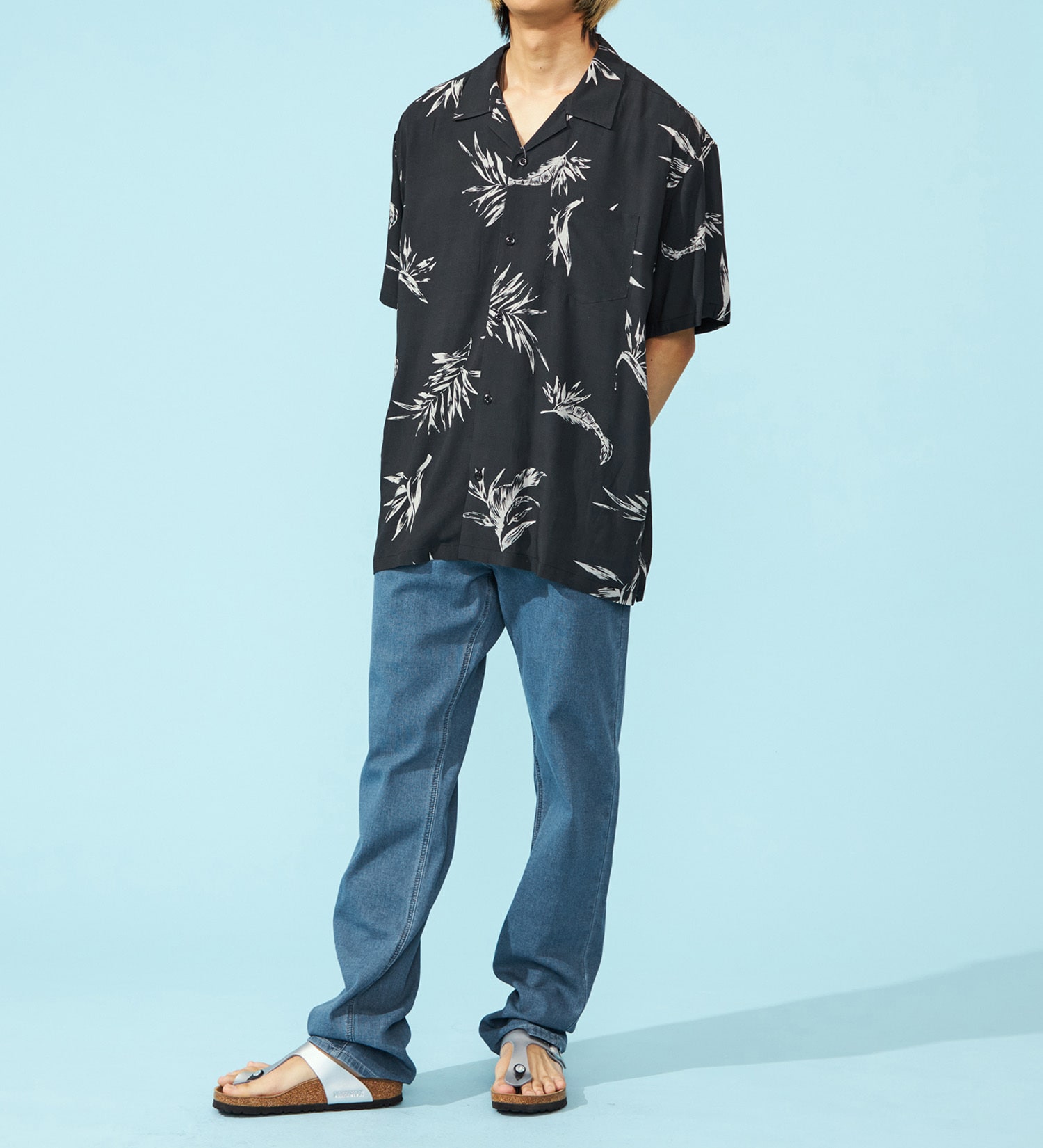 EDWIN(エドウイン)の【涼】COOL ストレッチレギュラーストレートデニムパンツ【アウトレット店舗・WEB限定】|パンツ/デニム / ジーンズパンツ/メンズ|淡色ブルー