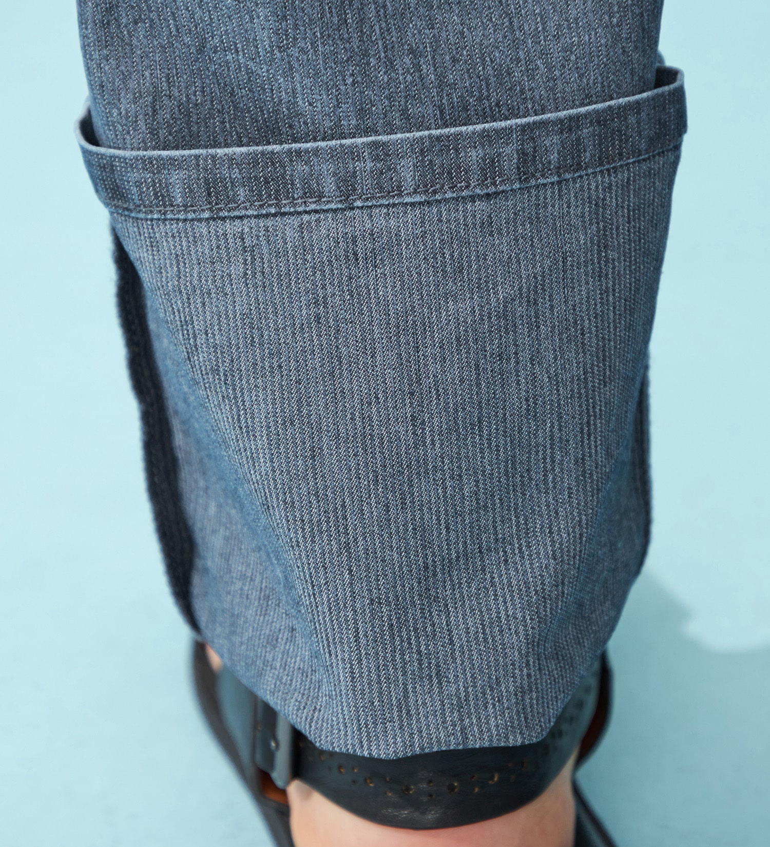 EDWIN(エドウイン)の【涼】COOLルーズストレートデニムパンツ【アウトレット店舗・WEB限定】|パンツ/パンツ/メンズ|中色ブルー