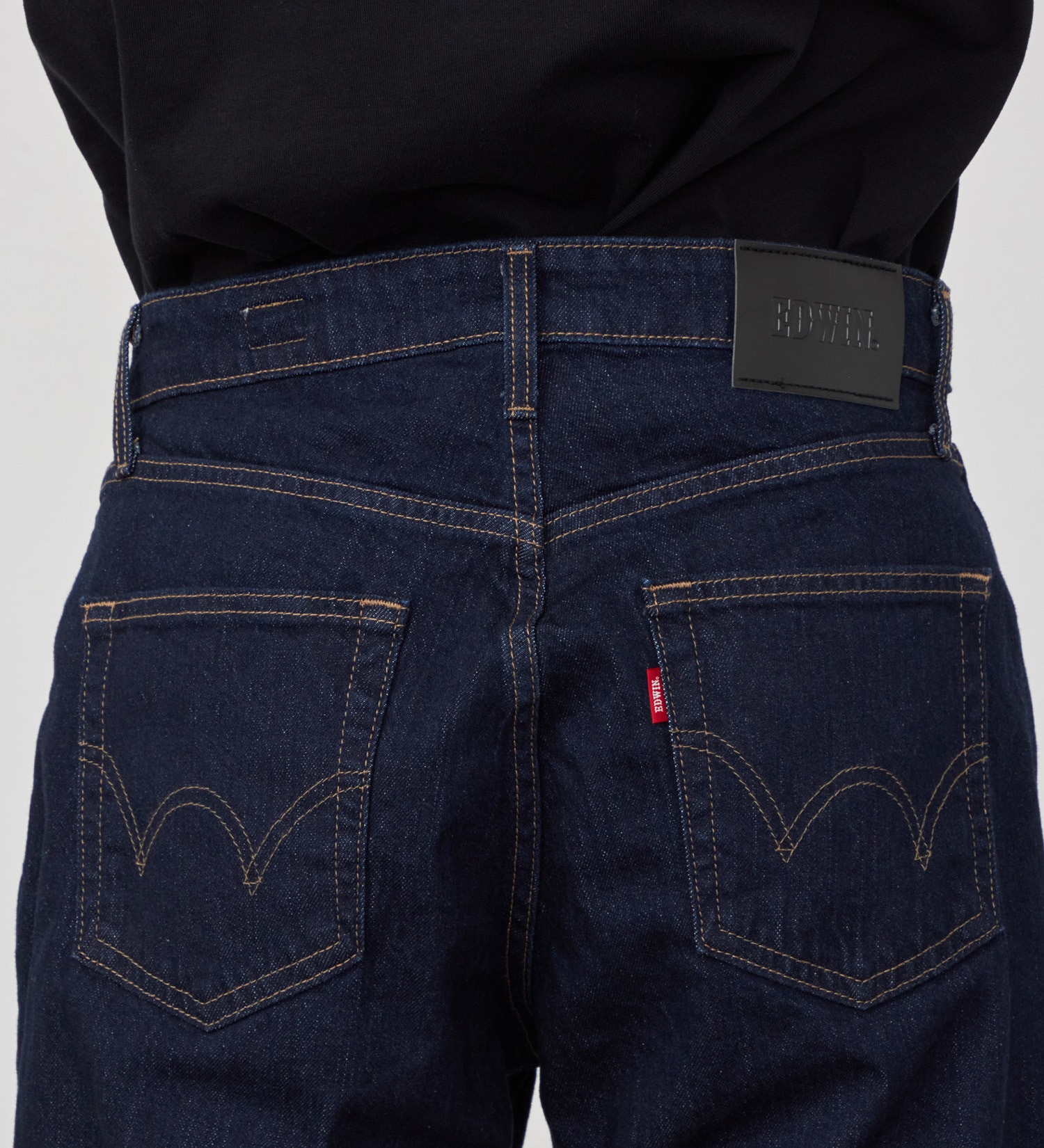 EDWIN(エドウイン)のストレッチゆったりストレートデニムパンツ【アウトレット店舗・WEB限定】|パンツ/デニム / ジーンズパンツ/メンズ|インディゴブルー