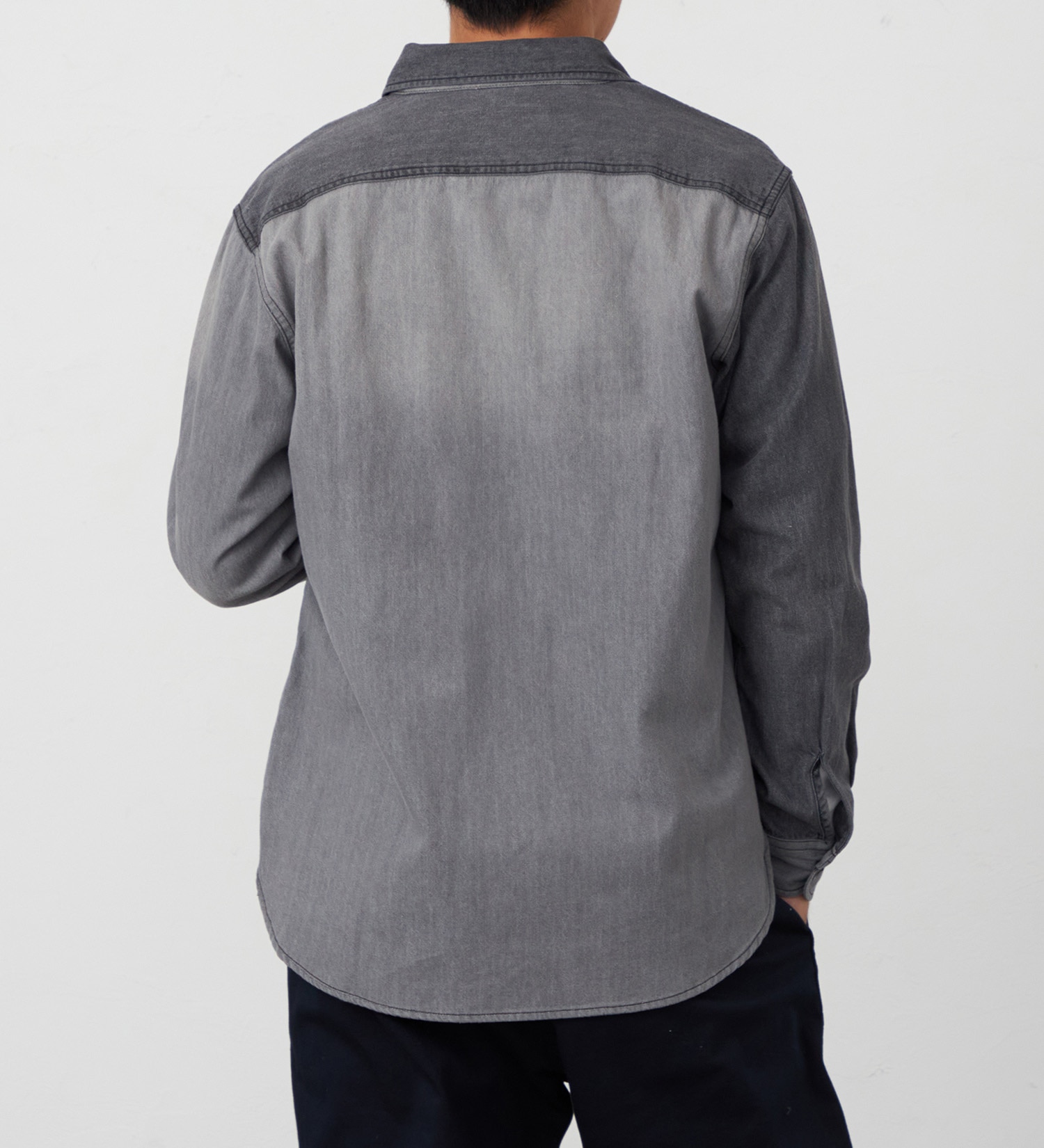 EDWIN(エドウイン)の切り替えデニムシャツ【アウトレット店舗・WEB限定】|トップス/シャツ/ブラウス/メンズ|ブラックデニム