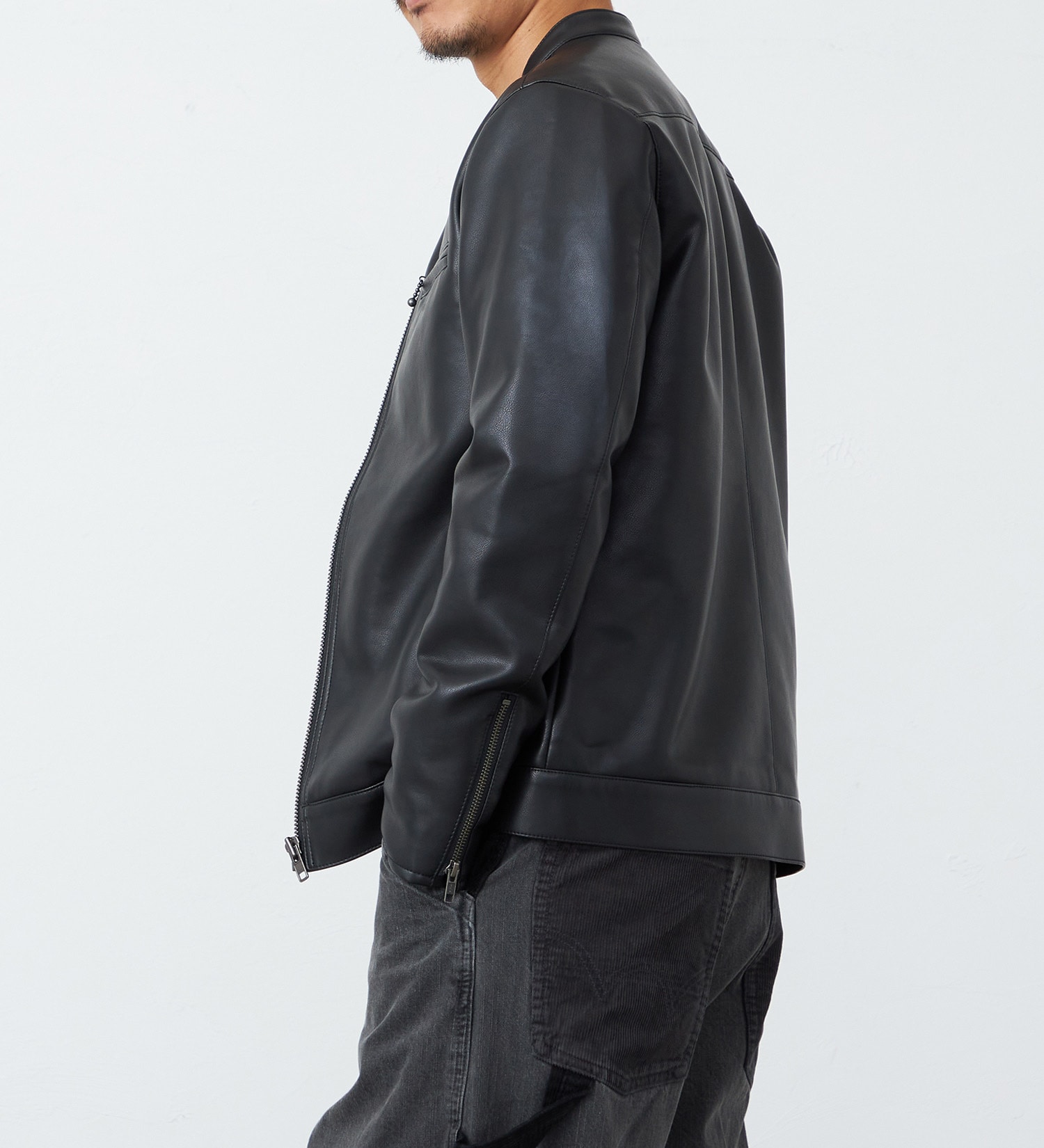 EDWIN(エドウイン)のシングルライダースジャケット/フェイクレザー【アウトレット店舗・WEB限定】|ジャケット/アウター/ミリタリージャケット/メンズ|ブラック
