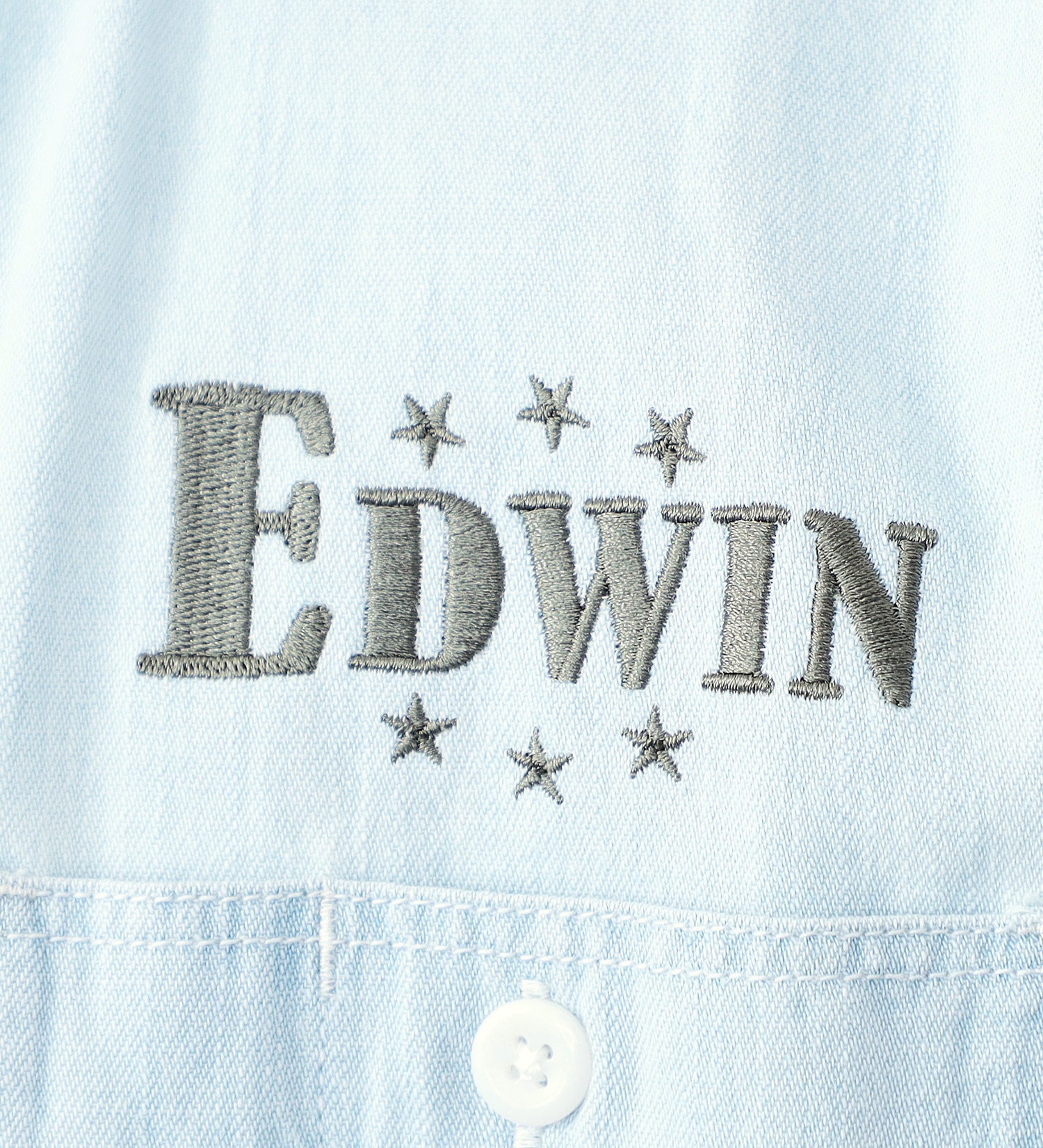 EDWIN(エドウイン)のバック刺繍デニムワークシャツ【アウトレット店舗・WEB限定】|トップス/シャツ/ブラウス/メンズ|淡色ブルー