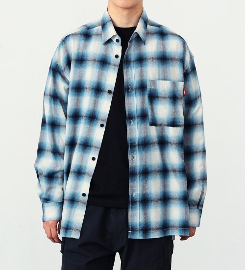 EDWIN(エドウイン)のオンブレーチェックシャツ【アウトレット店舗・WEB限定】|トップス/Tシャツ/カットソー/メンズ|ブルー