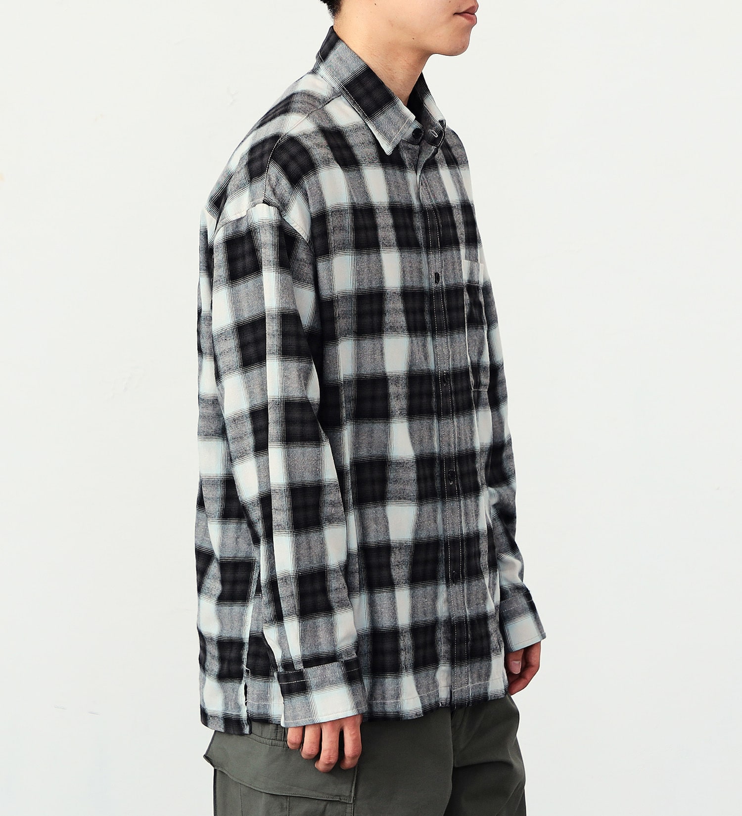 EDWIN(エドウイン)の【ガレージセール】オンブレーチェックシャツ【アウトレット店舗・WEB限定】|トップス/Tシャツ/カットソー/メンズ|ブラック