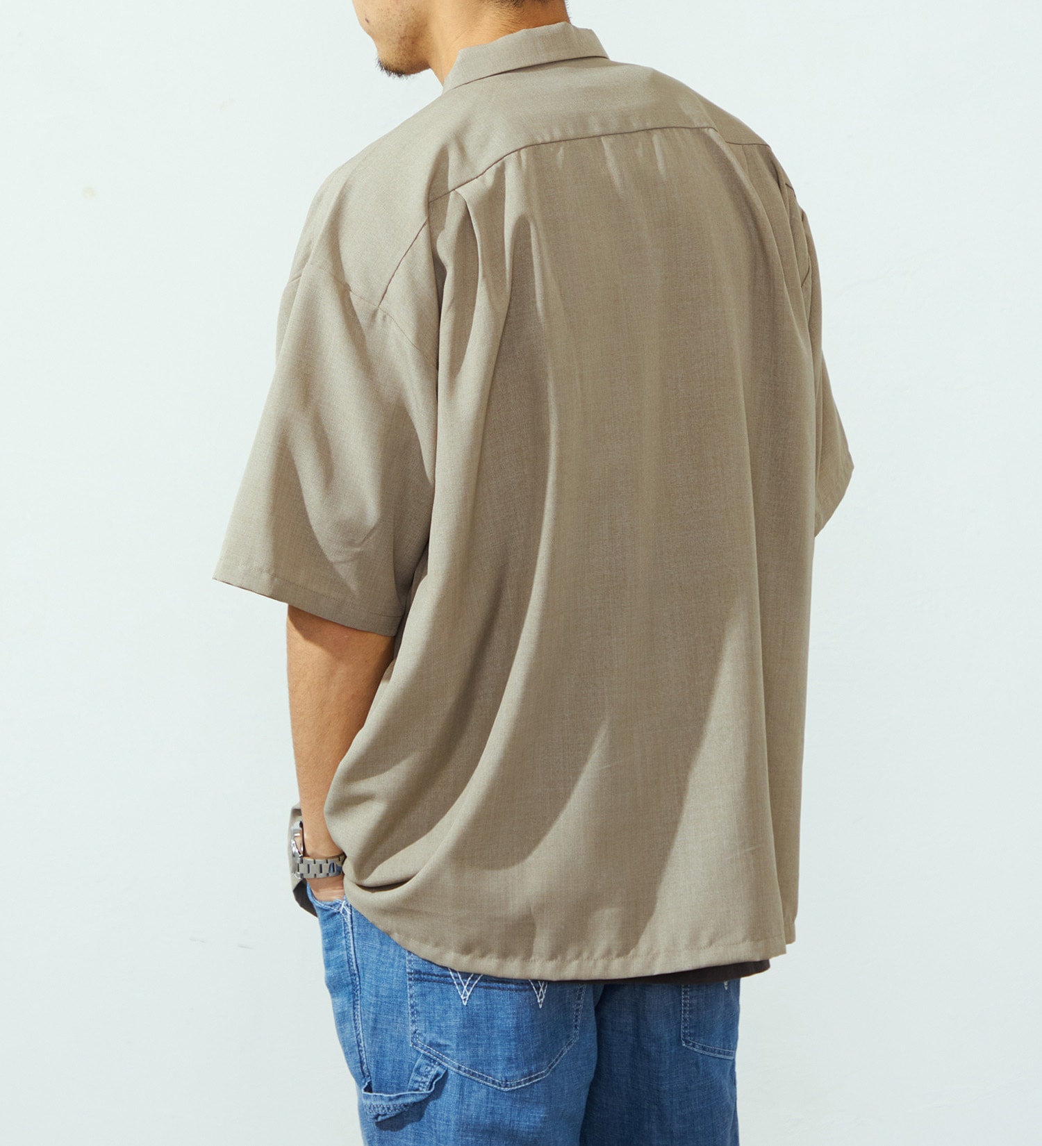 EDWIN(エドウイン)の【ポイントアップ対象】ビッグフィットシャツ【半袖】【アウトレット店舗・WEB限定】|トップス/シャツ/ブラウス/メンズ|ベージュ