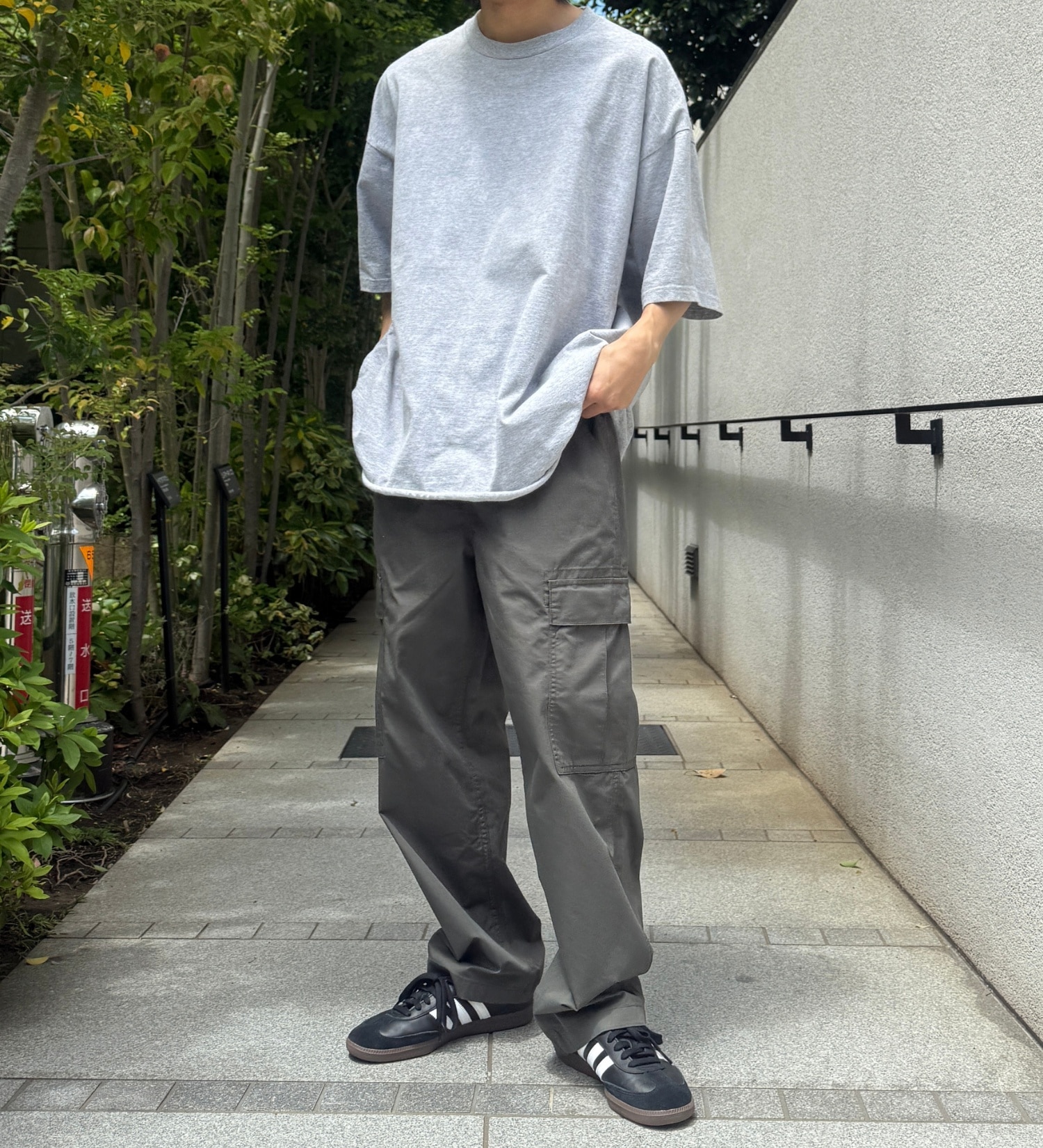 EDWIN(エドウイン)のイージーカーゴパンツ【アウトレット店舗・WEB限定】|パンツ/カーゴパンツ/メンズ|ダークグリーン