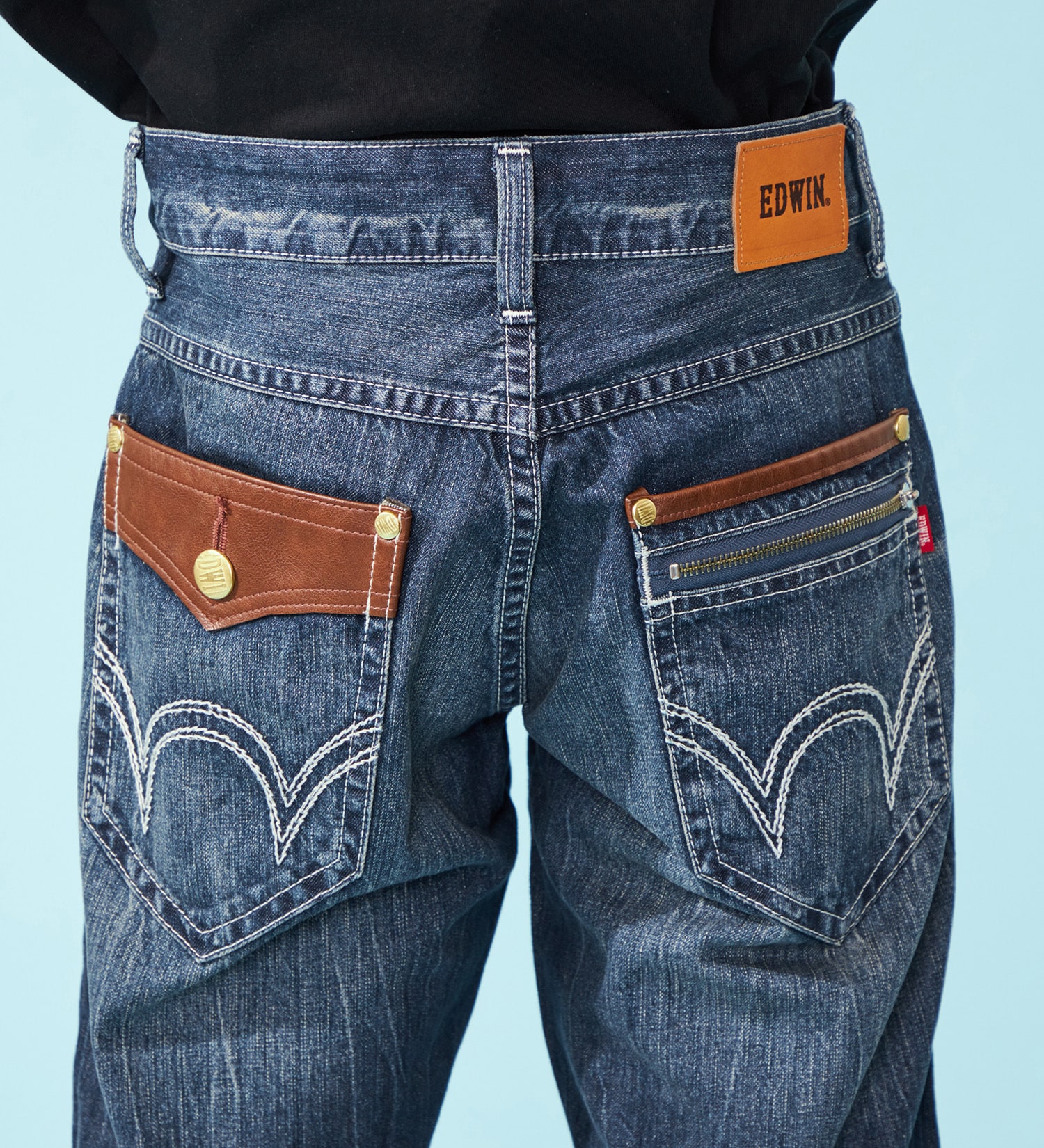 EDWIN(エドウイン)のレザーポケットデニムショートパンツ【アウトレット店舗・WEB限定】|パンツ/デニム / ジーンズパンツ/メンズ|中色ブルー