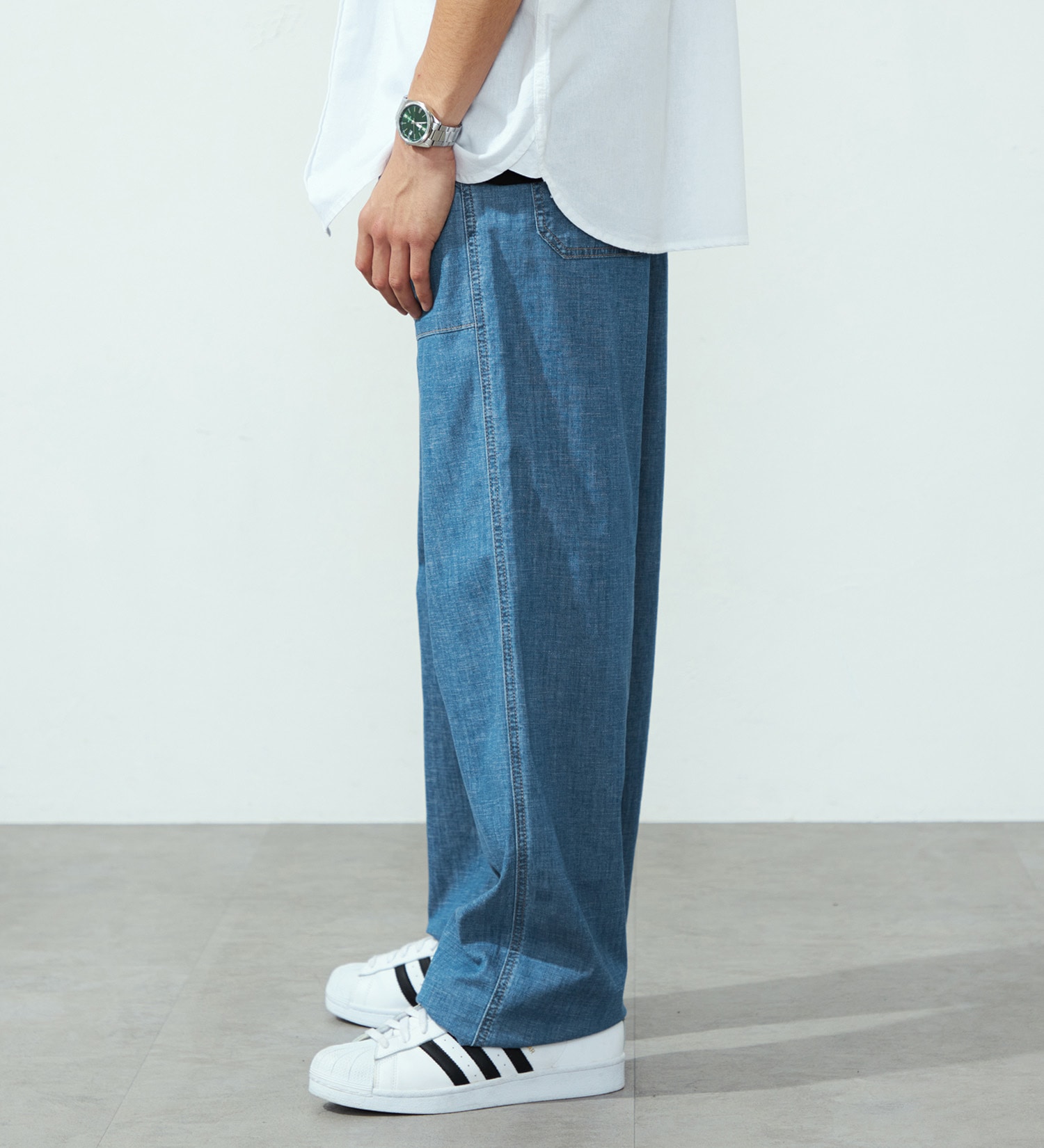 EDWIN(エドウイン)のイージーワイドベイカーデニムパンツ【アウトレット店舗・WEB限定】|パンツ/デニム / ジーンズパンツ/メンズ|中色ブルー