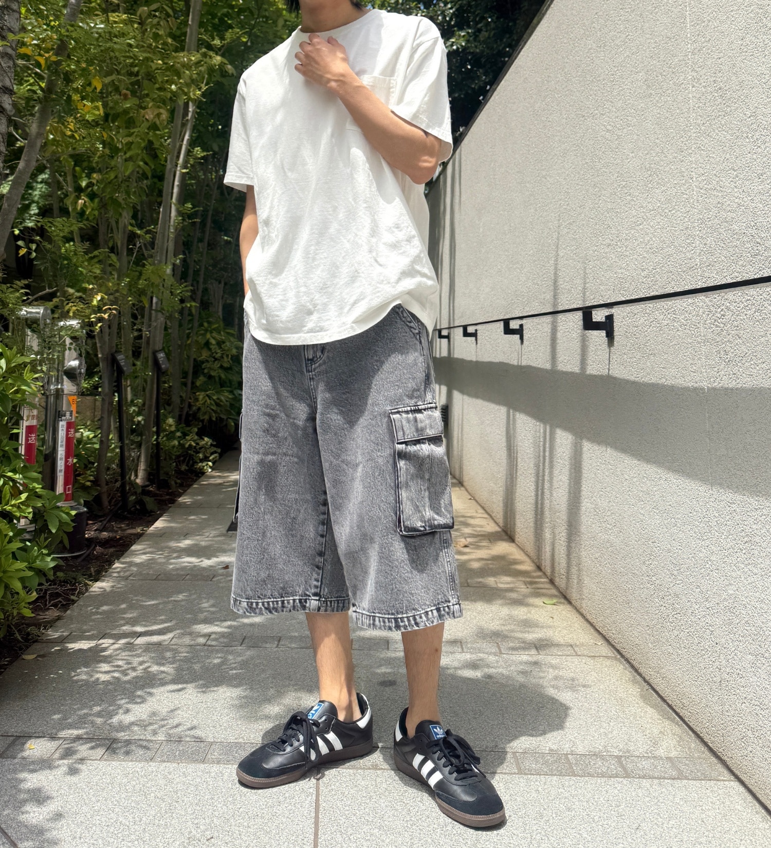 EDWIN(エドウイン)のワイドカーゴショートパンツ【アウトレット店舗・WEB限定】|パンツ/カーゴパンツ/メンズ|ブラックデニム
