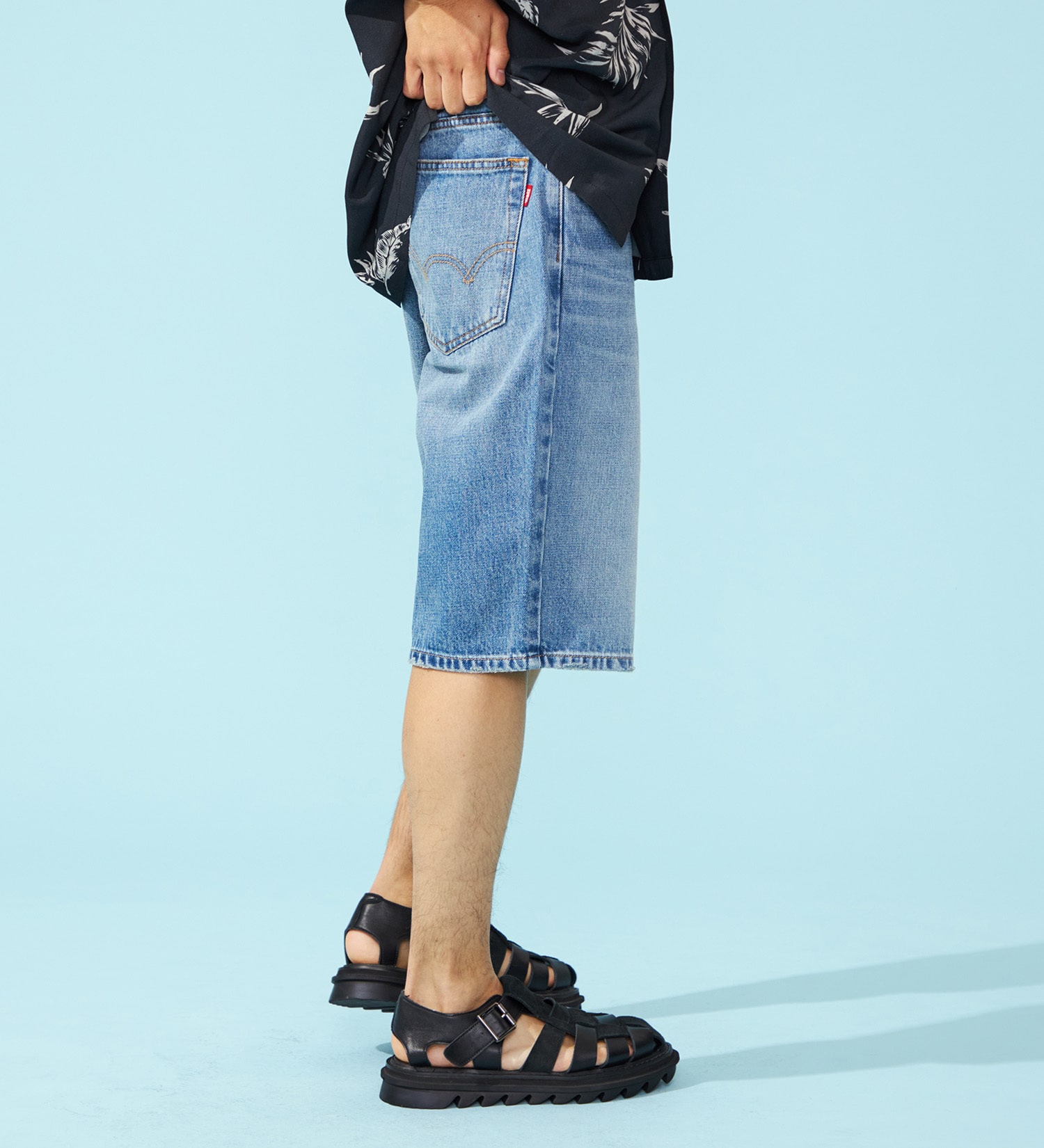 EDWIN(エドウイン)のレギュラーショートデニムパンツ【アウトレット店舗・WEB限定】|パンツ/デニム / ジーンズパンツ/メンズ|淡色ブルー