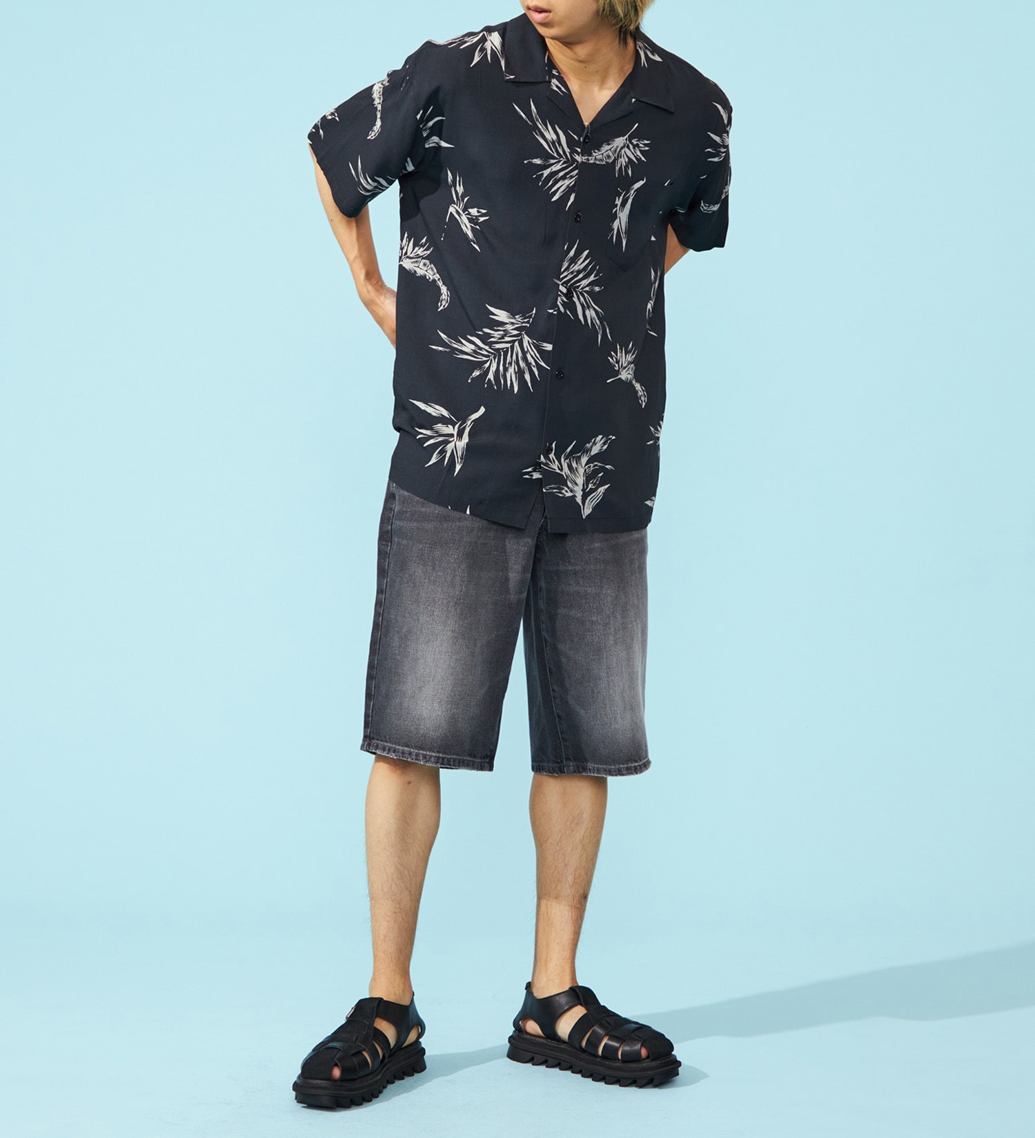 EDWIN(エドウイン)のレギュラーショートデニムパンツ【アウトレット店舗・WEB限定】|パンツ/デニム / ジーンズパンツ/メンズ|ブラックデニム