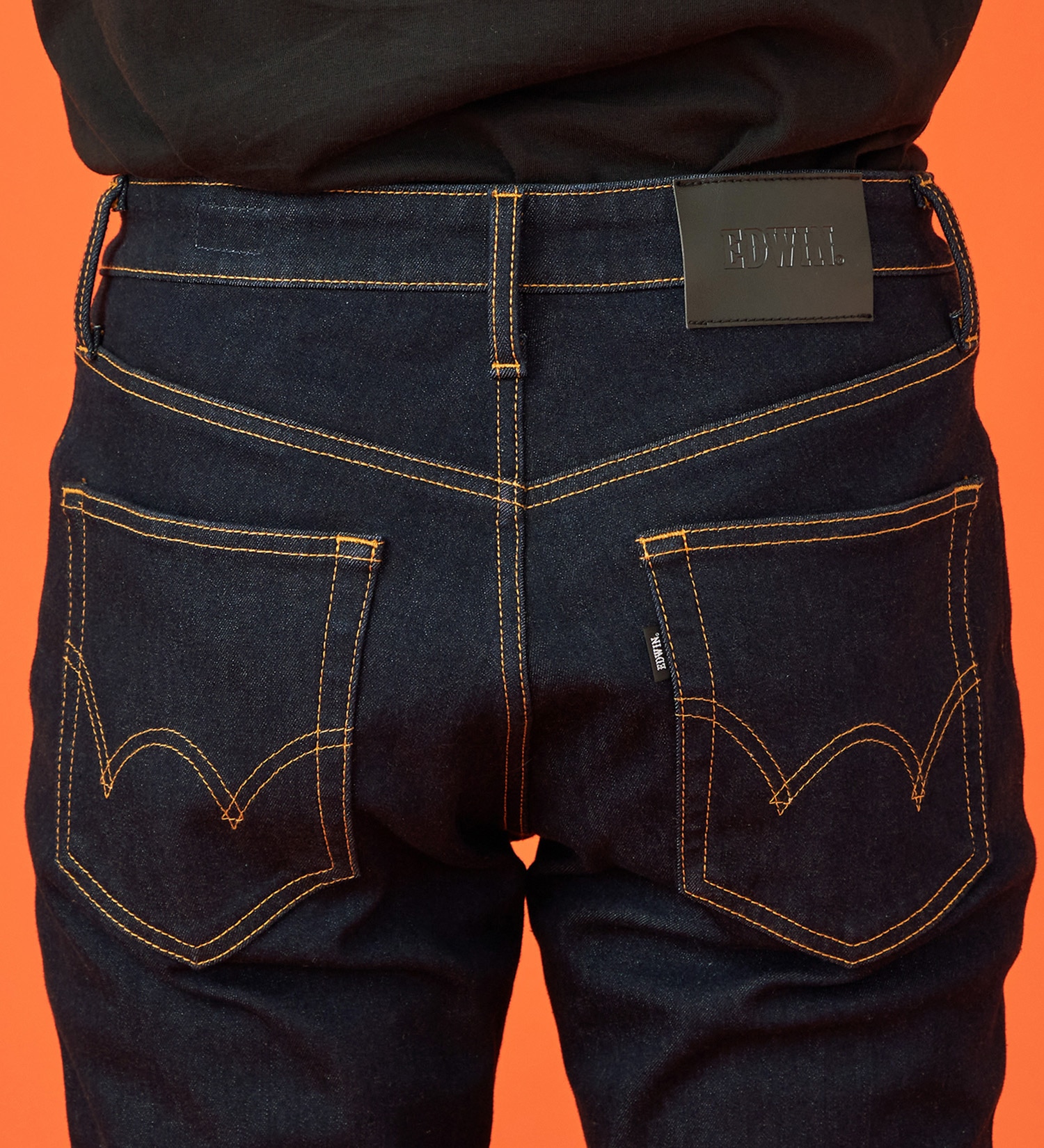 EDWIN(エドウイン)の【WINTER SALE】【暖】タイトストレートデニムパンツ【アウトレット店舗・WEB限定】|パンツ/デニム / ジーンズパンツ/メンズ|濃色ブルー