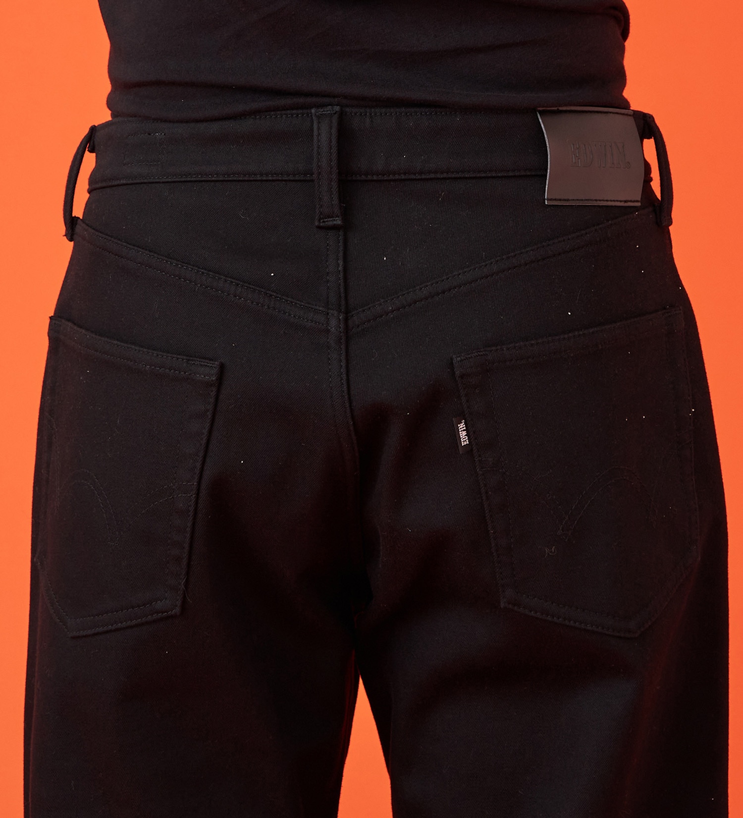 EDWIN(エドウイン)の【暖】ワイドデニムパンツ 防風【アウトレット店舗・WEB限定】|パンツ/デニム / ジーンズパンツ/メンズ|ブラック