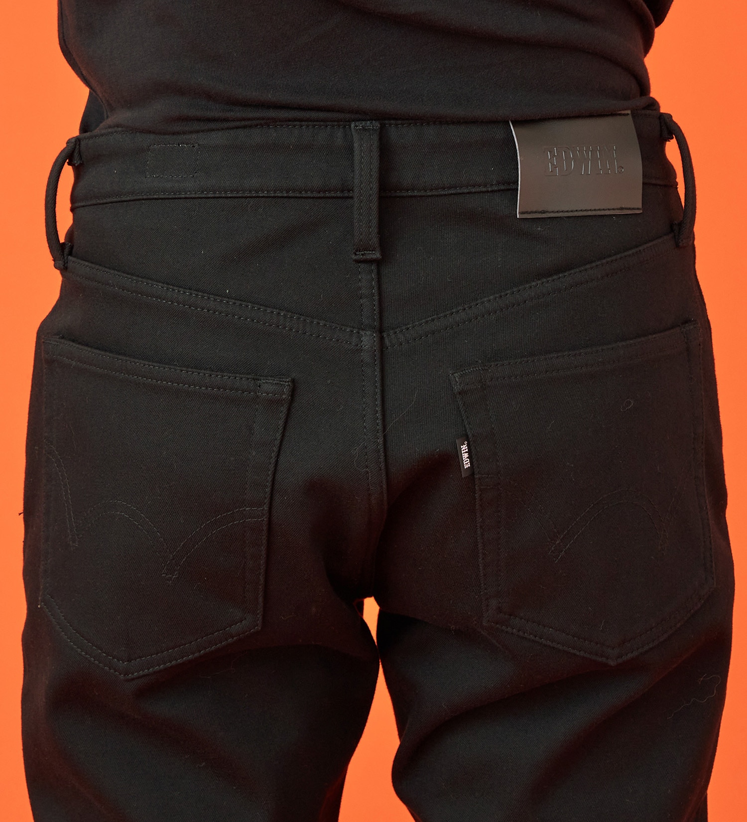 EDWIN(エドウイン)の【WINTER SALE】【暖】ストレートデニムパンツ 防風【アウトレット店舗・WEB限定】|パンツ/パンツ/メンズ|ブラック