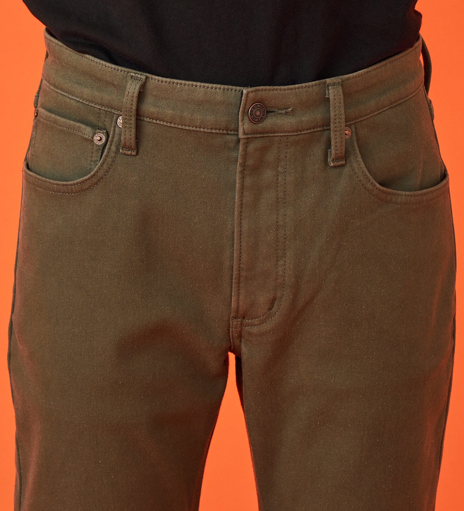 EDWIN(エドウイン)の【WINTER SALE】【暖】ストレートデニムパンツ【アウトレット店舗・WEB限定】|パンツ/デニム / ジーンズパンツ/メンズ|オリーブ