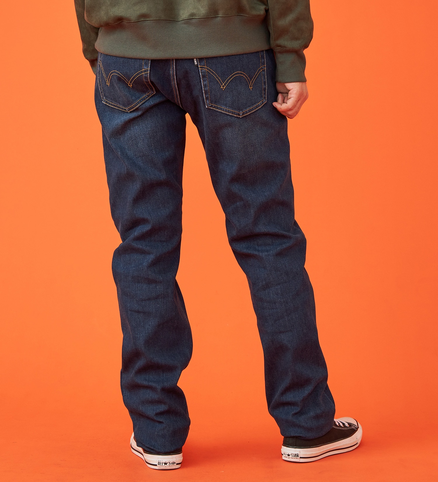 EDWIN(エドウイン)の【WINTER SALE】【暖】ストレートデニムパンツ【アウトレット店舗・WEB限定】|パンツ/デニム / ジーンズパンツ/メンズ|中色ブルー