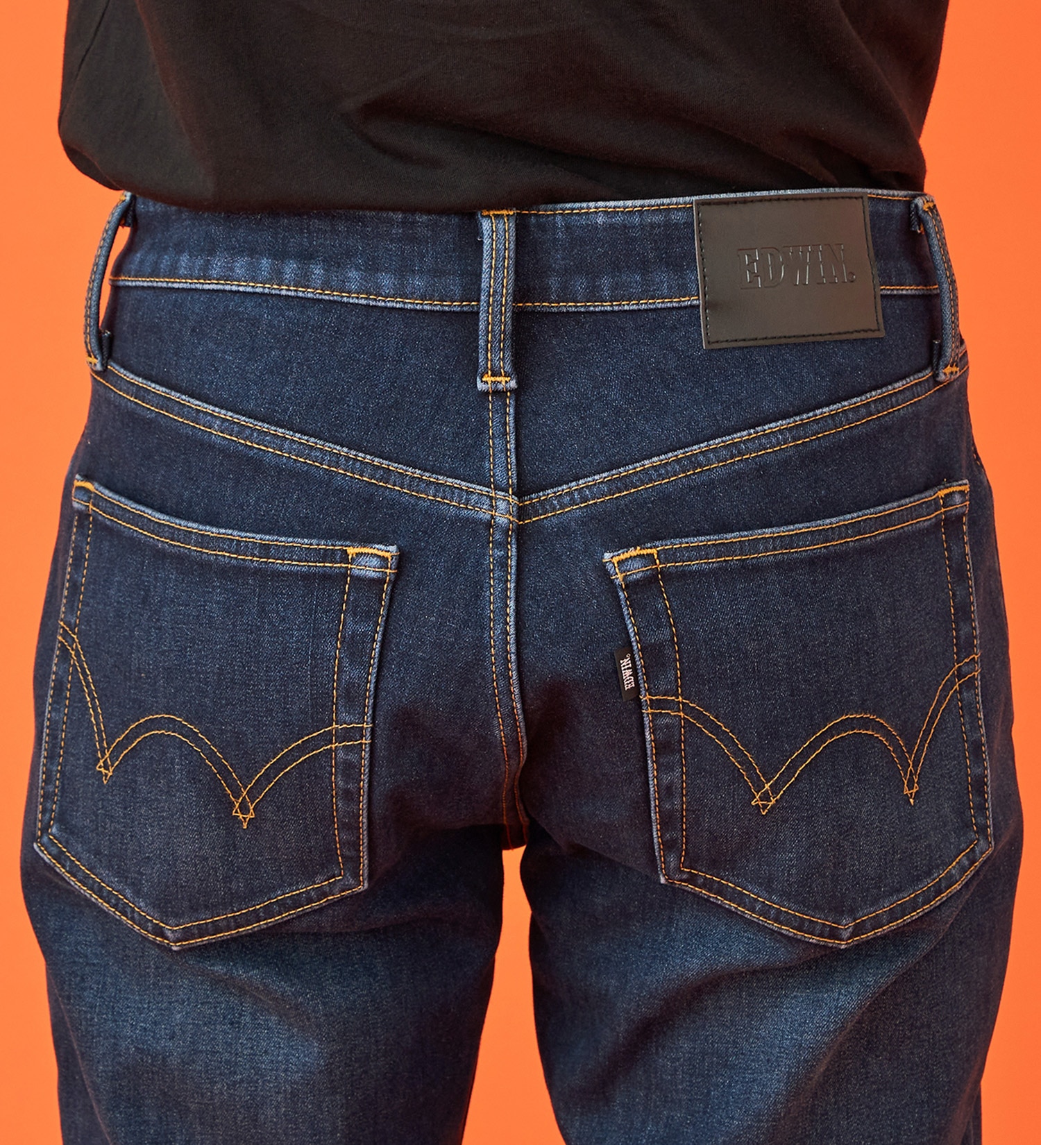 EDWIN(エドウイン)の【WINTER SALE】【暖】ストレートデニムパンツ【アウトレット店舗・WEB限定】|パンツ/デニム / ジーンズパンツ/メンズ|中色ブルー