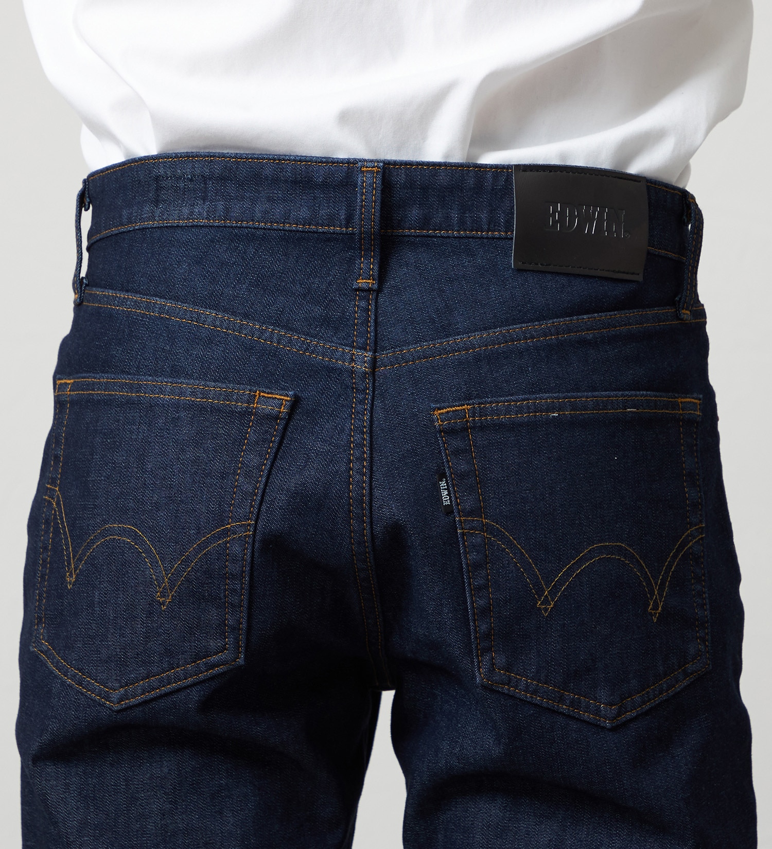 EDWIN(エドウイン)の【WINTER SALE】【暖】ストレートデニムパンツ 防風【アウトレット店舗・WEB限定】|パンツ/デニム / ジーンズパンツ/メンズ|インディゴブルー